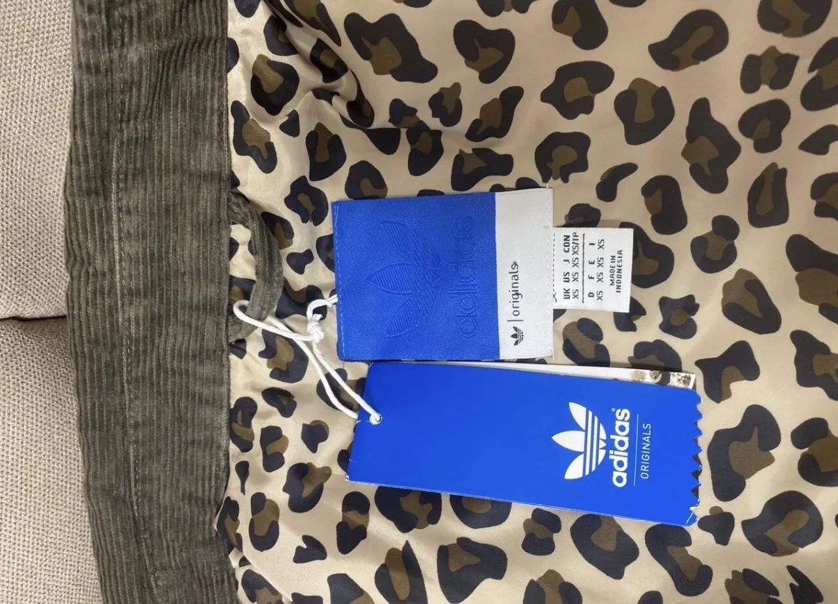 куртка женская Adidas xs - миниатюра 7