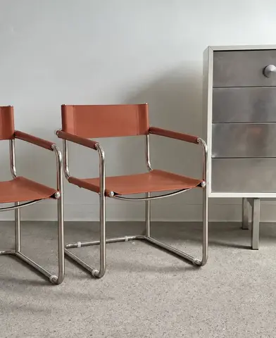 Стул в стиле bauhaus