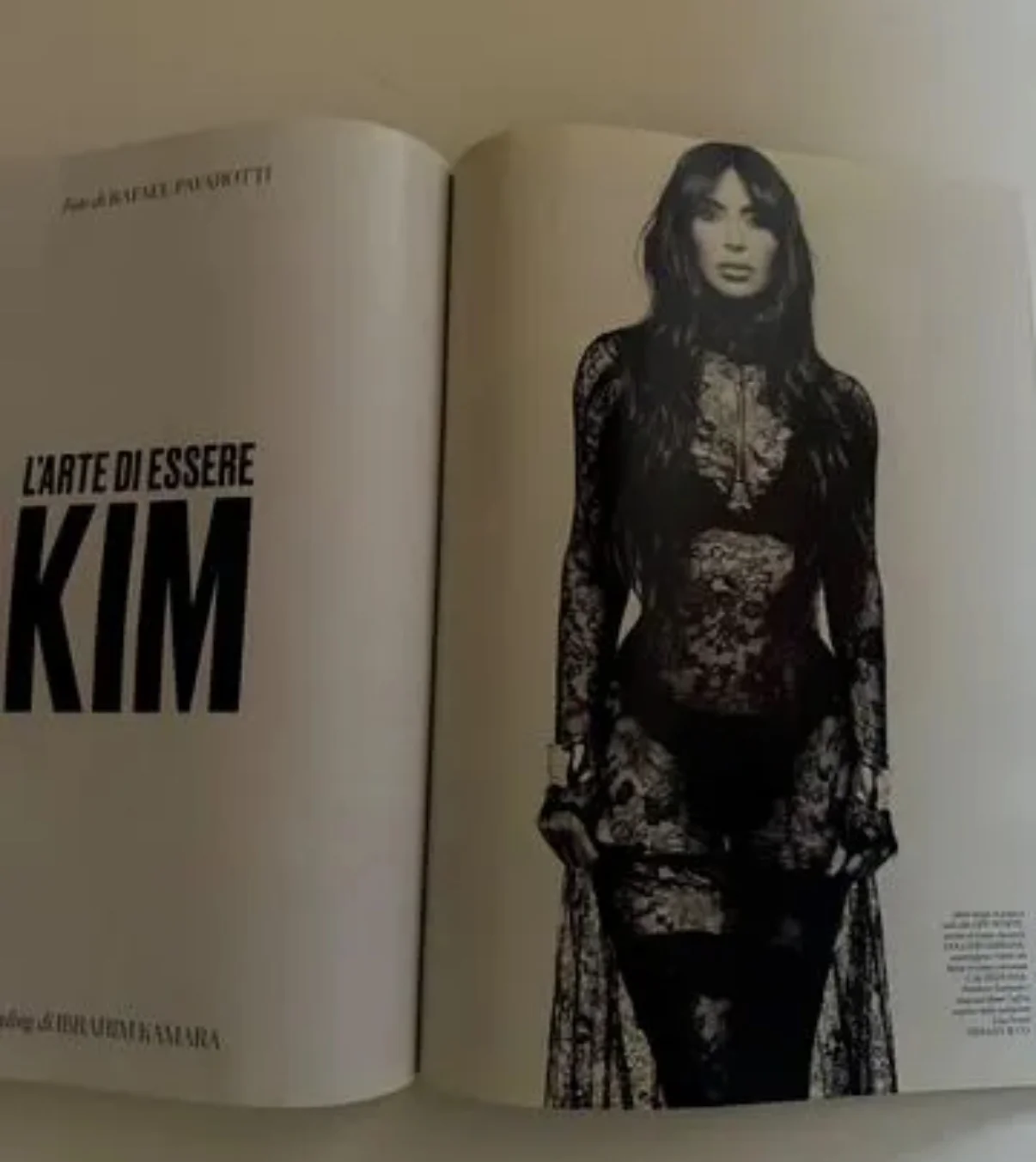 Журнал vogue Ким Кардашьян - миниатюра 3