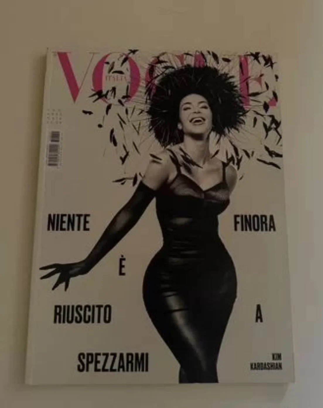 Журнал vogue Ким Кардашьян - миниатюра 4
