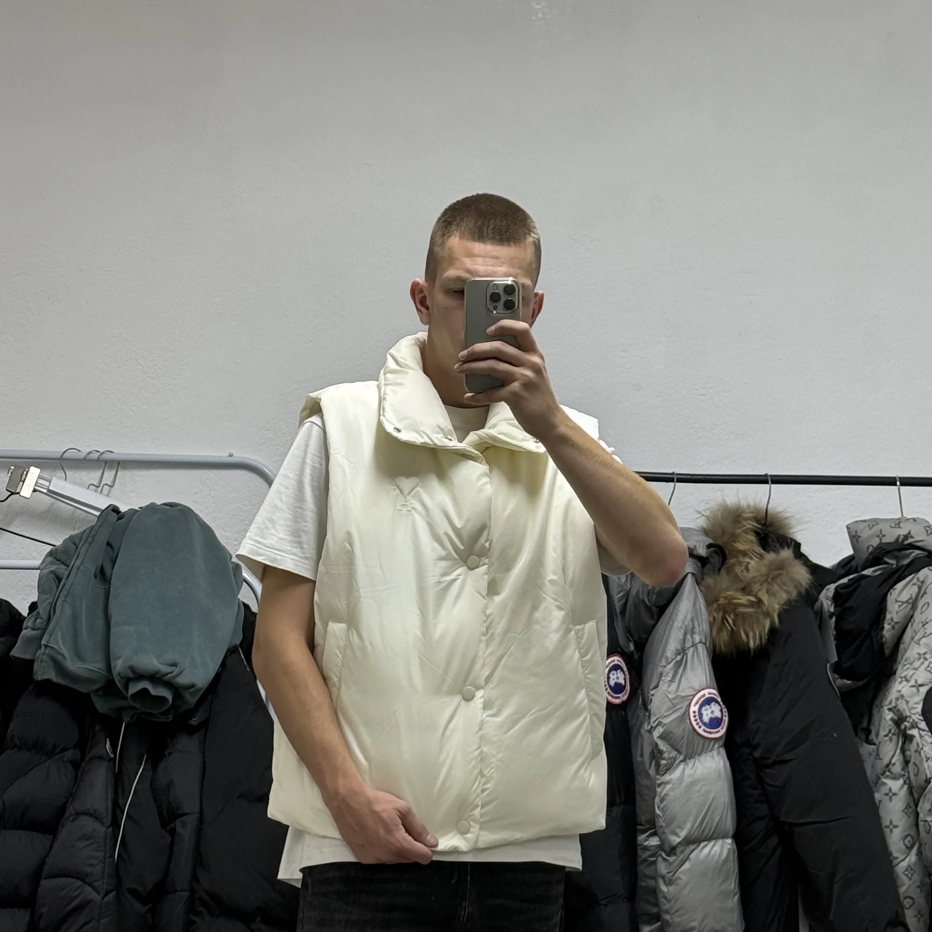 Жилетка Ami paris ss26 осень - миниатюра 10