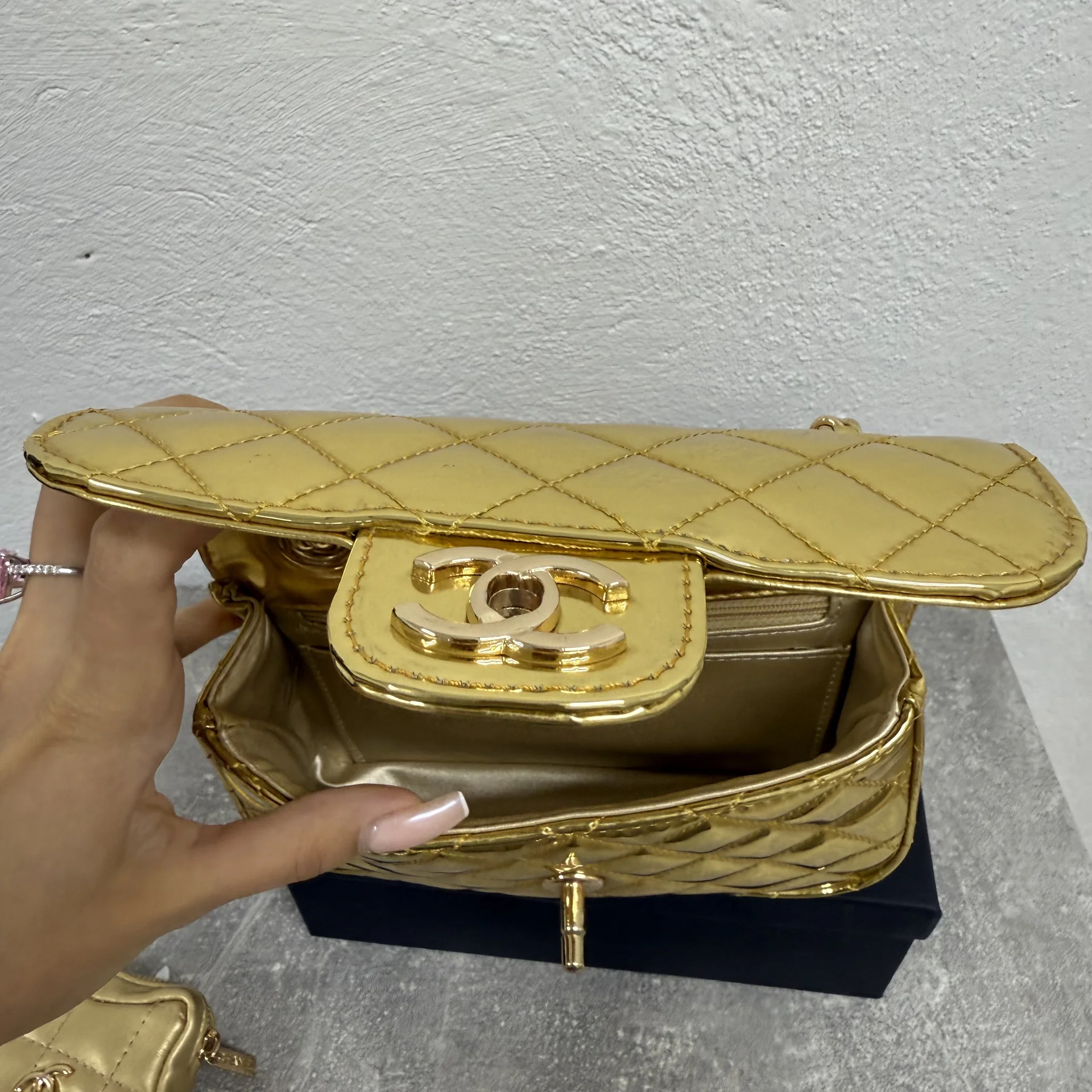 Сумка Chanel косметичка makeup bag - миниатюра 6