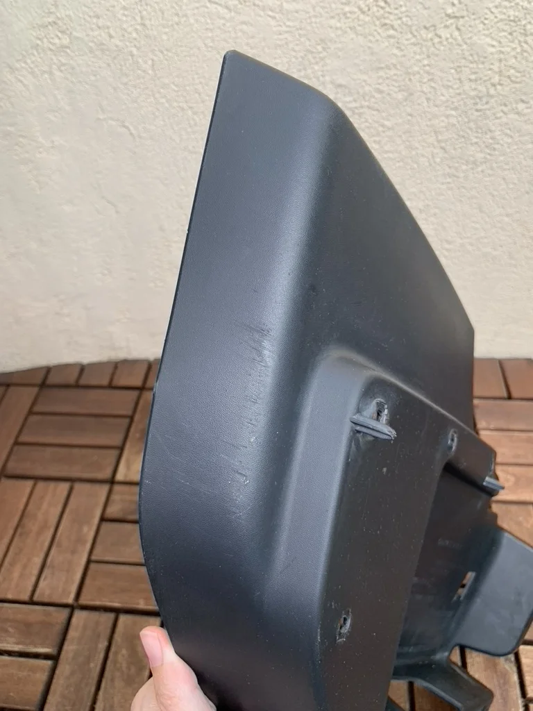 Накладка переднего бампера правая 68293878AB  - для Jeep Wrangler 4 JL - миниатюра 4