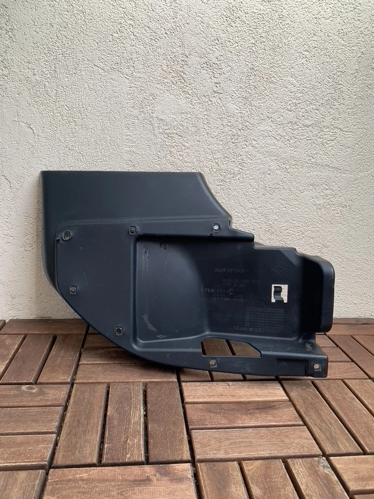 Накладка переднего бампера правая 68293878AB  - для Jeep Wrangler 4 JL - миниатюра 7