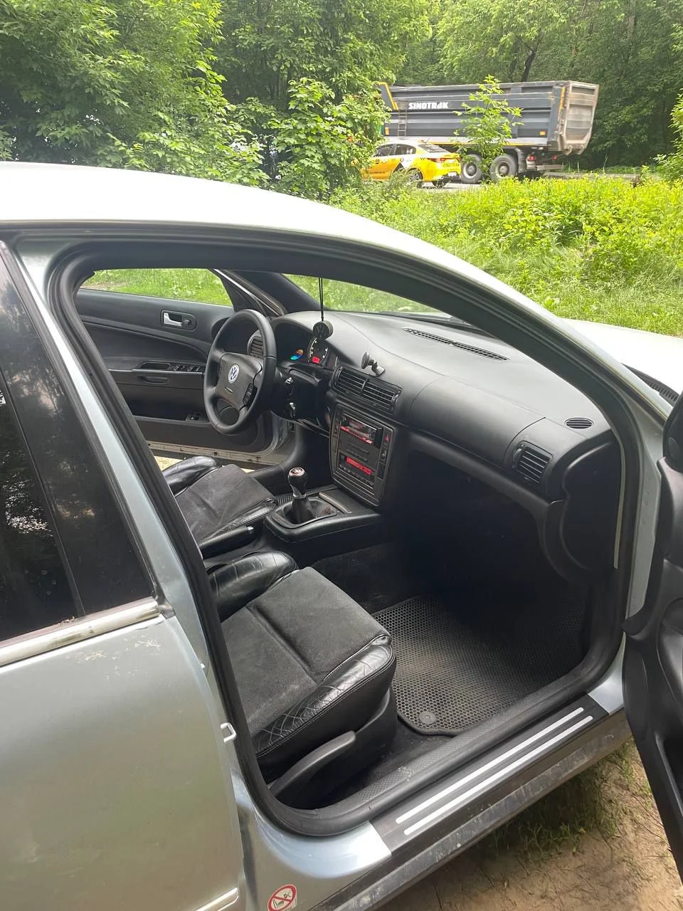 Volkswagen Passat b5 plus 2.8 МТ - миниатюра 16