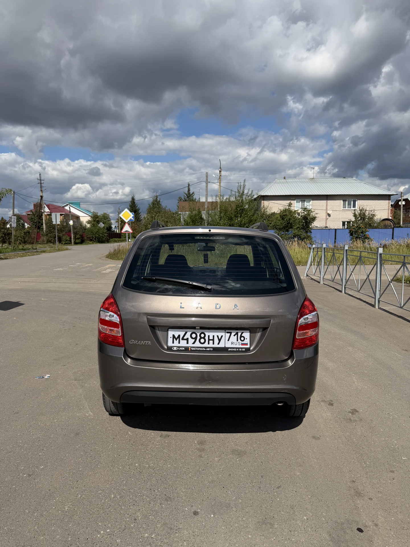 Lada Granta - миниатюра 2