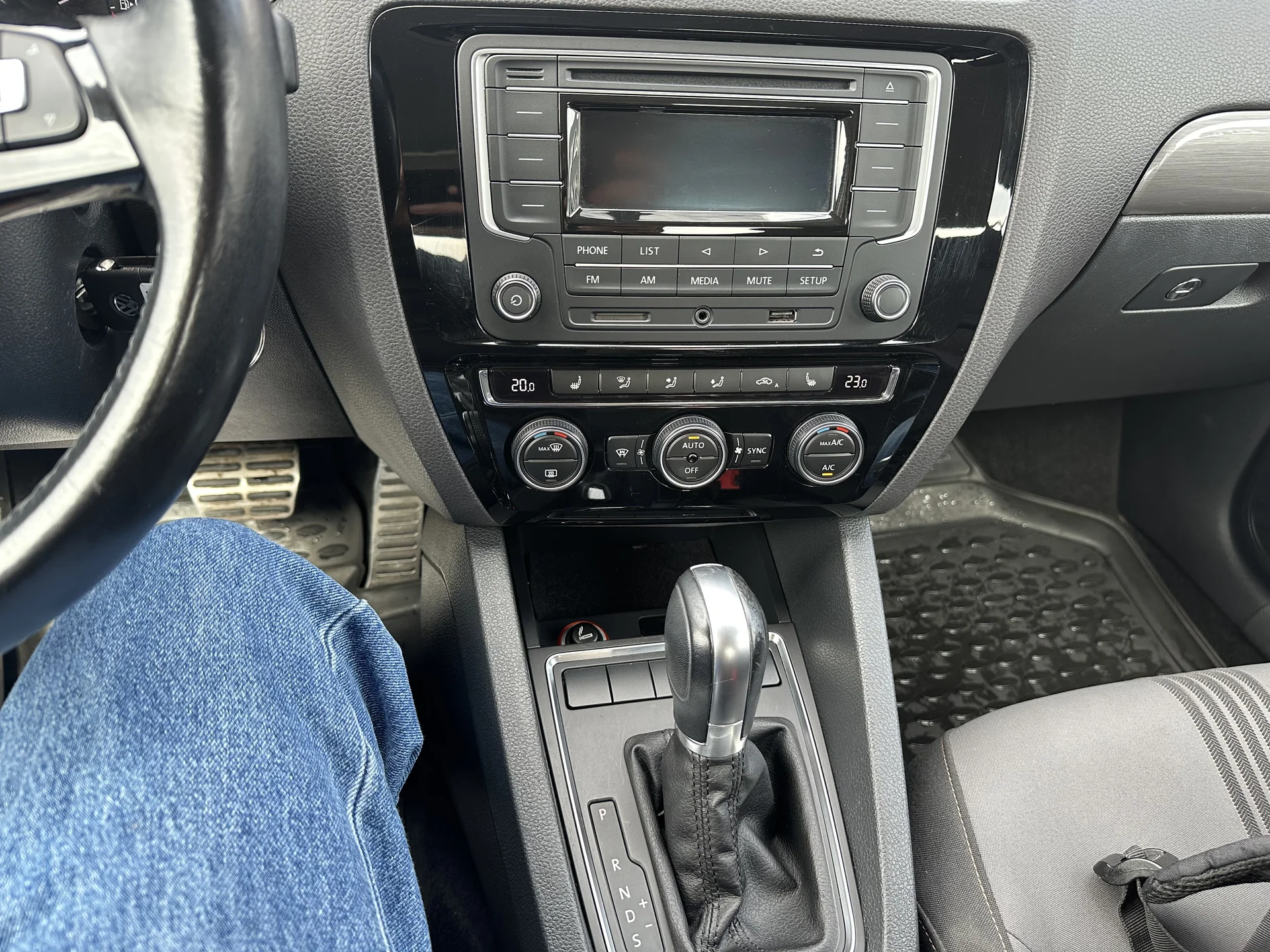volkswagen jetta 6 - миниатюра 12