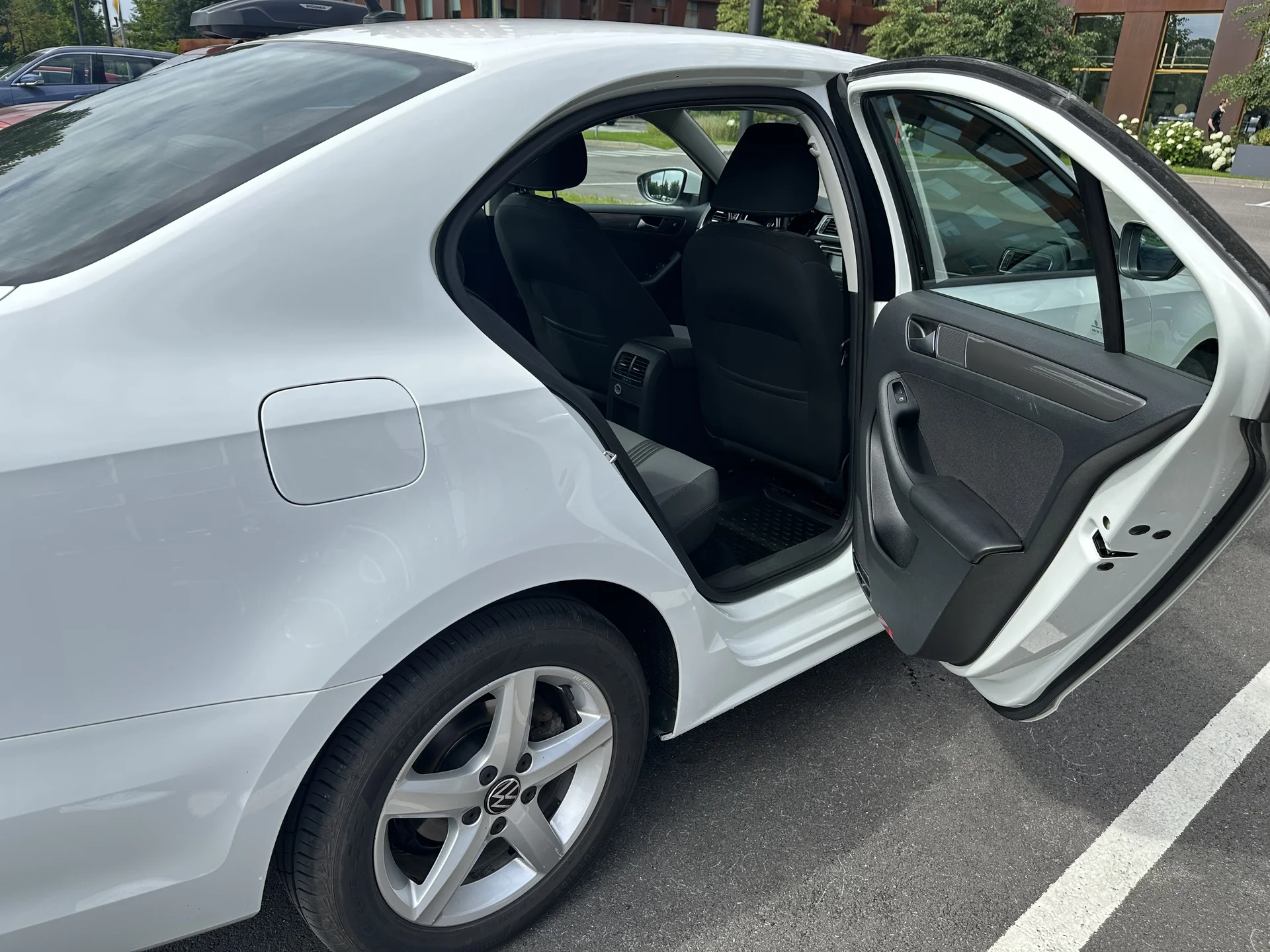 volkswagen jetta 6 - миниатюра 13