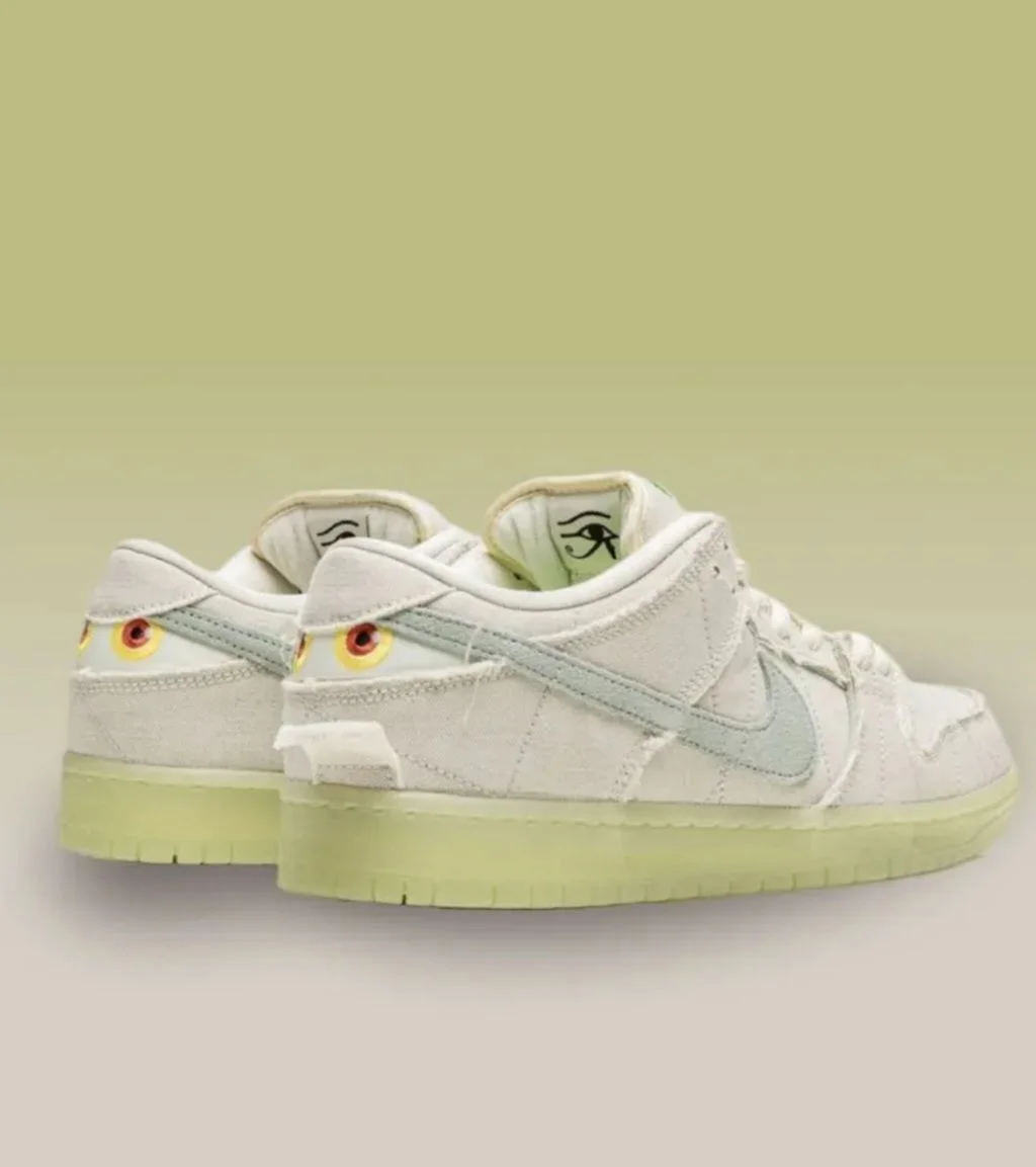 Кроссовки Nike SB Dunk - миниатюра 3