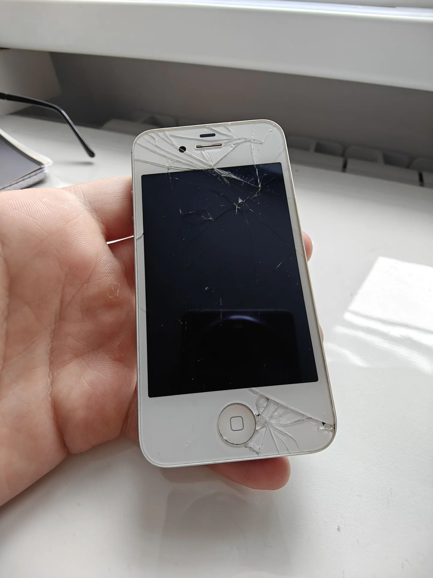 лот iPhone - миниатюра 6