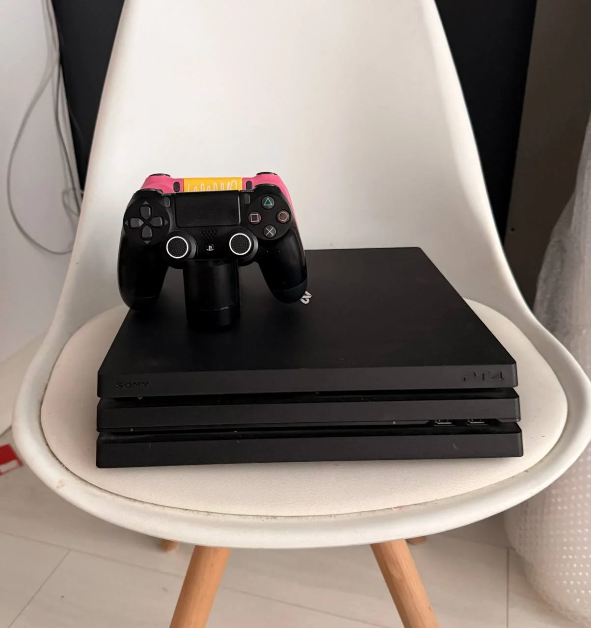 PS4 Pro - миниатюра 2