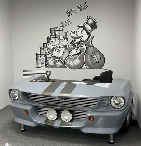 Продается мебель Ford Mustang