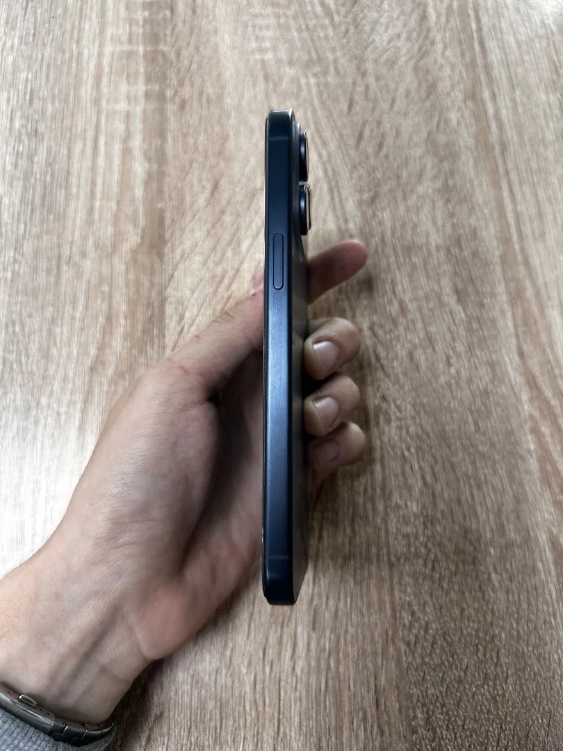 iPhone 15 Pro Max - миниатюра 3