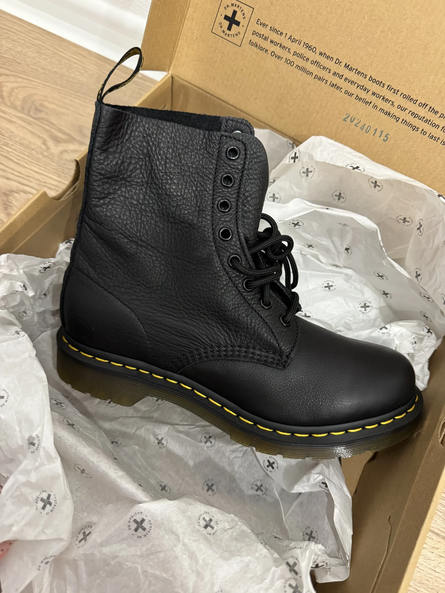 Ботинки кожаные Dr martens 1460 pascal eu42 - миниатюра 6