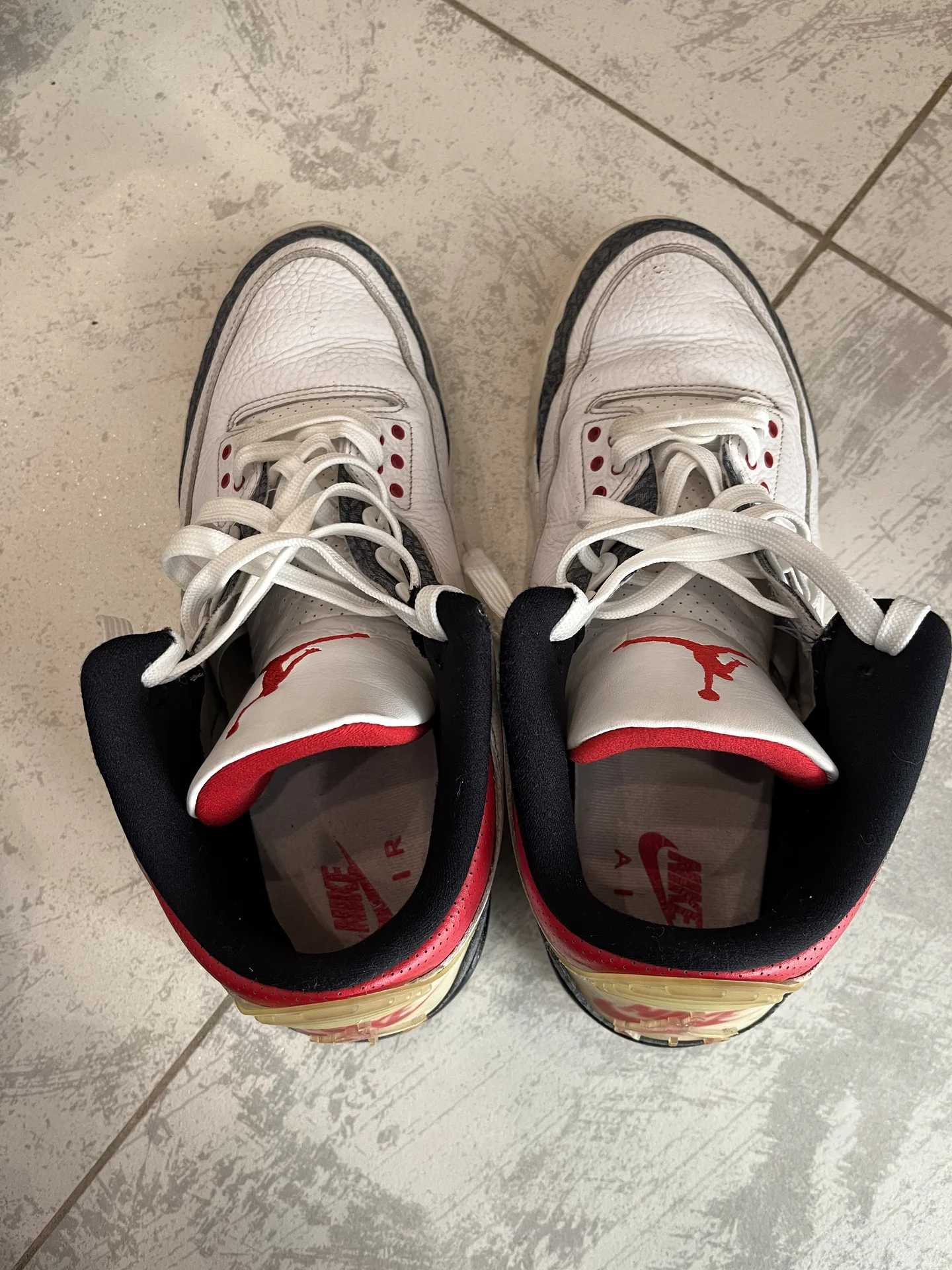 Кроссовки Air Jordan 3 - миниатюра 2