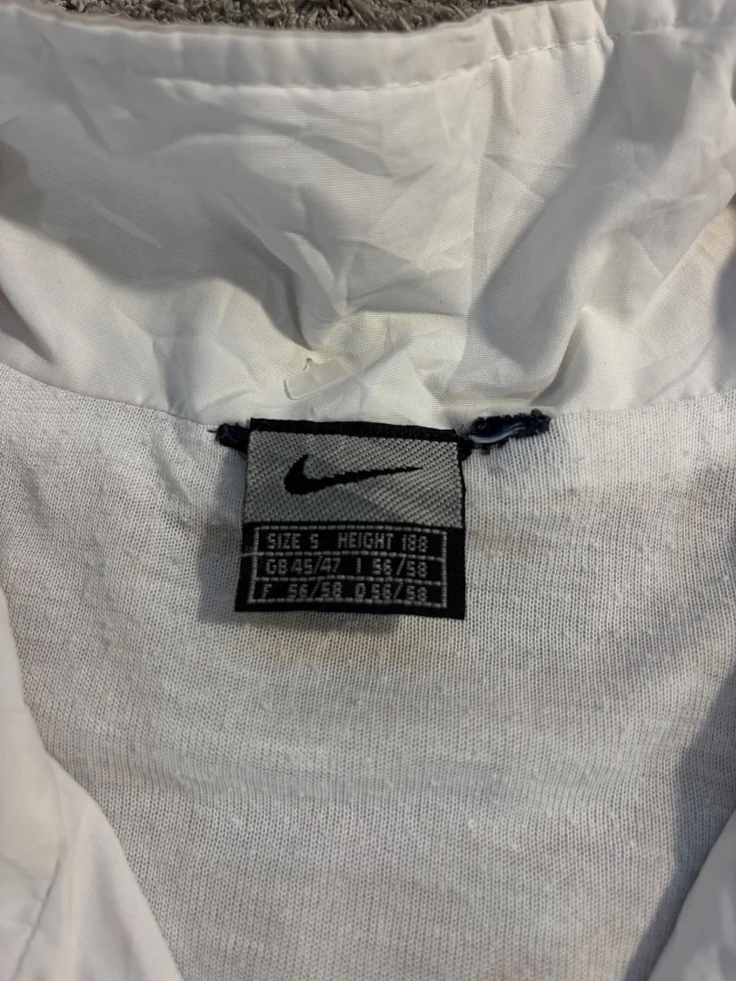 Винтажная ветровка Nike / S бежевая, оригинал - миниатюра 2