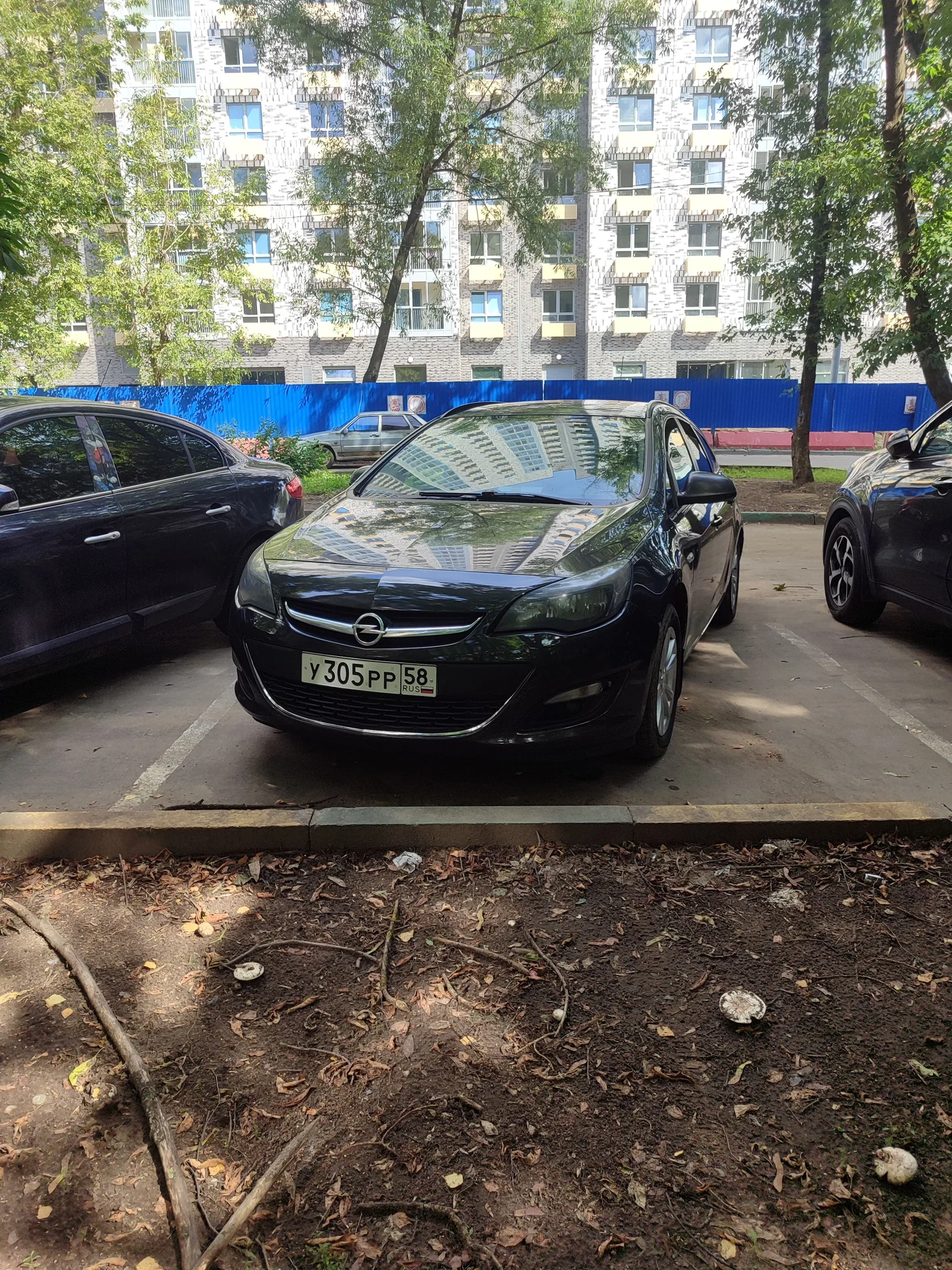 автомобиль Opel - изображение 1