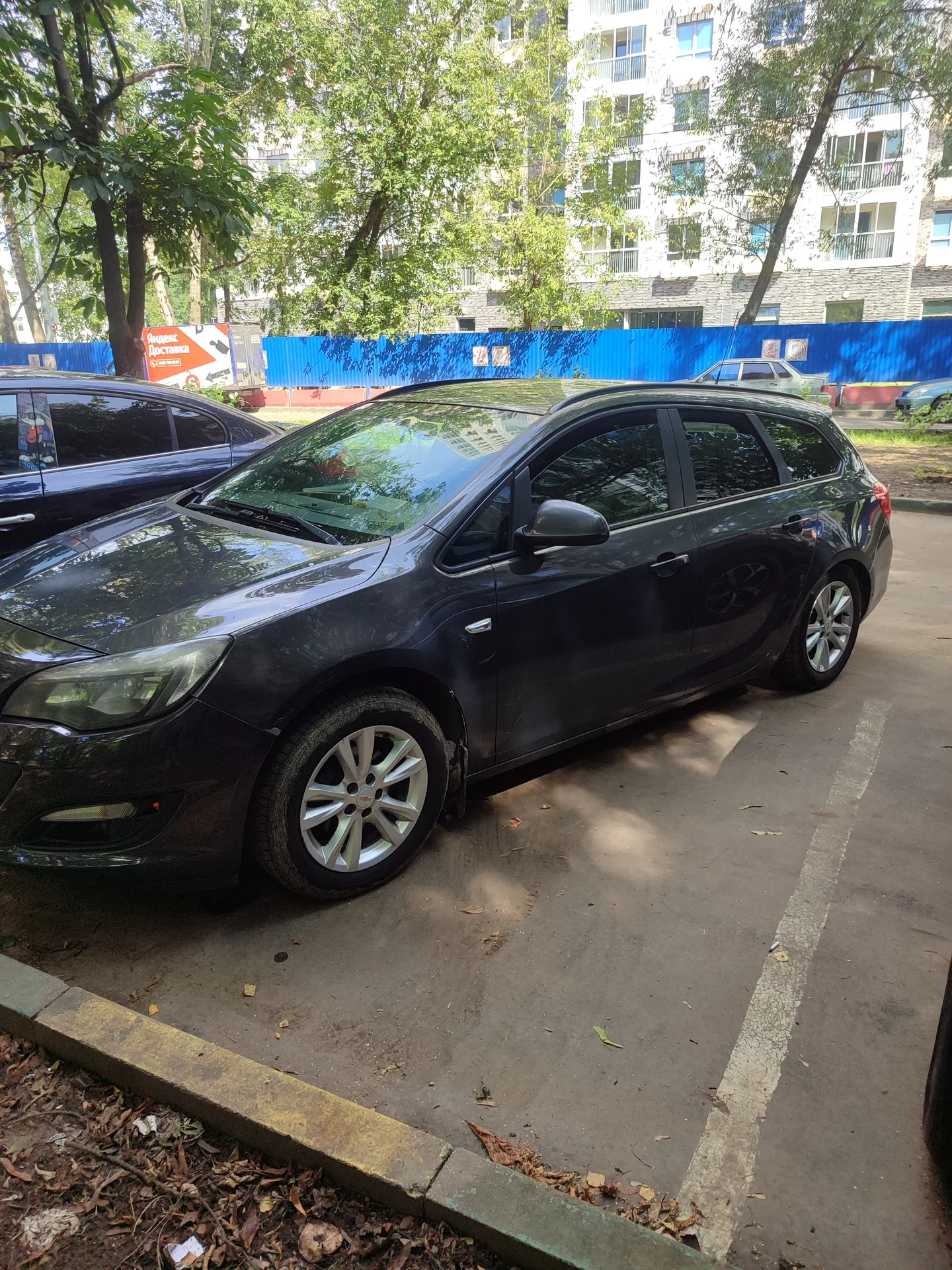 автомобиль Opel - миниатюра 6