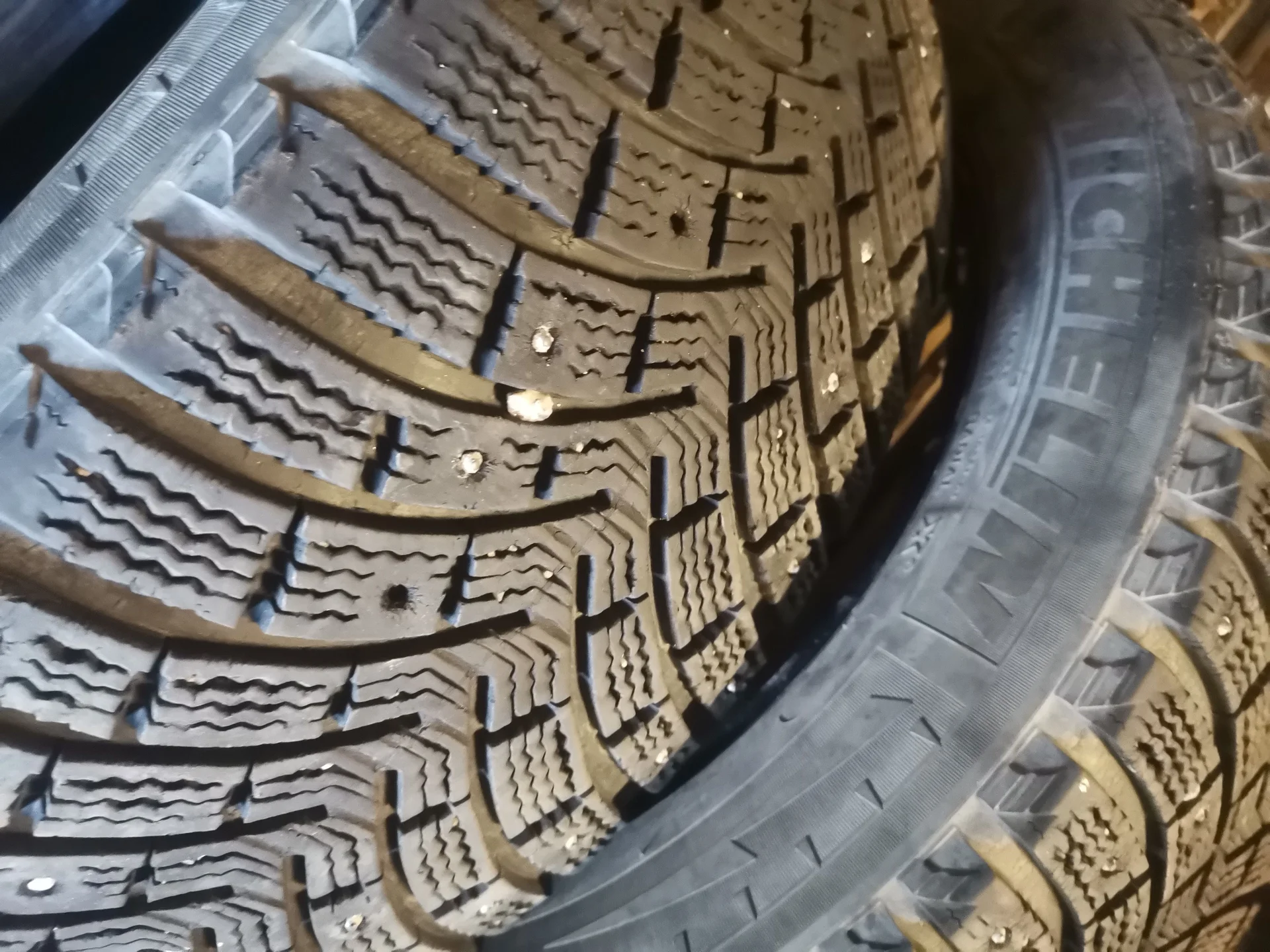 MICHELIN X-Ice North 225/55 R17 - миниатюра 3