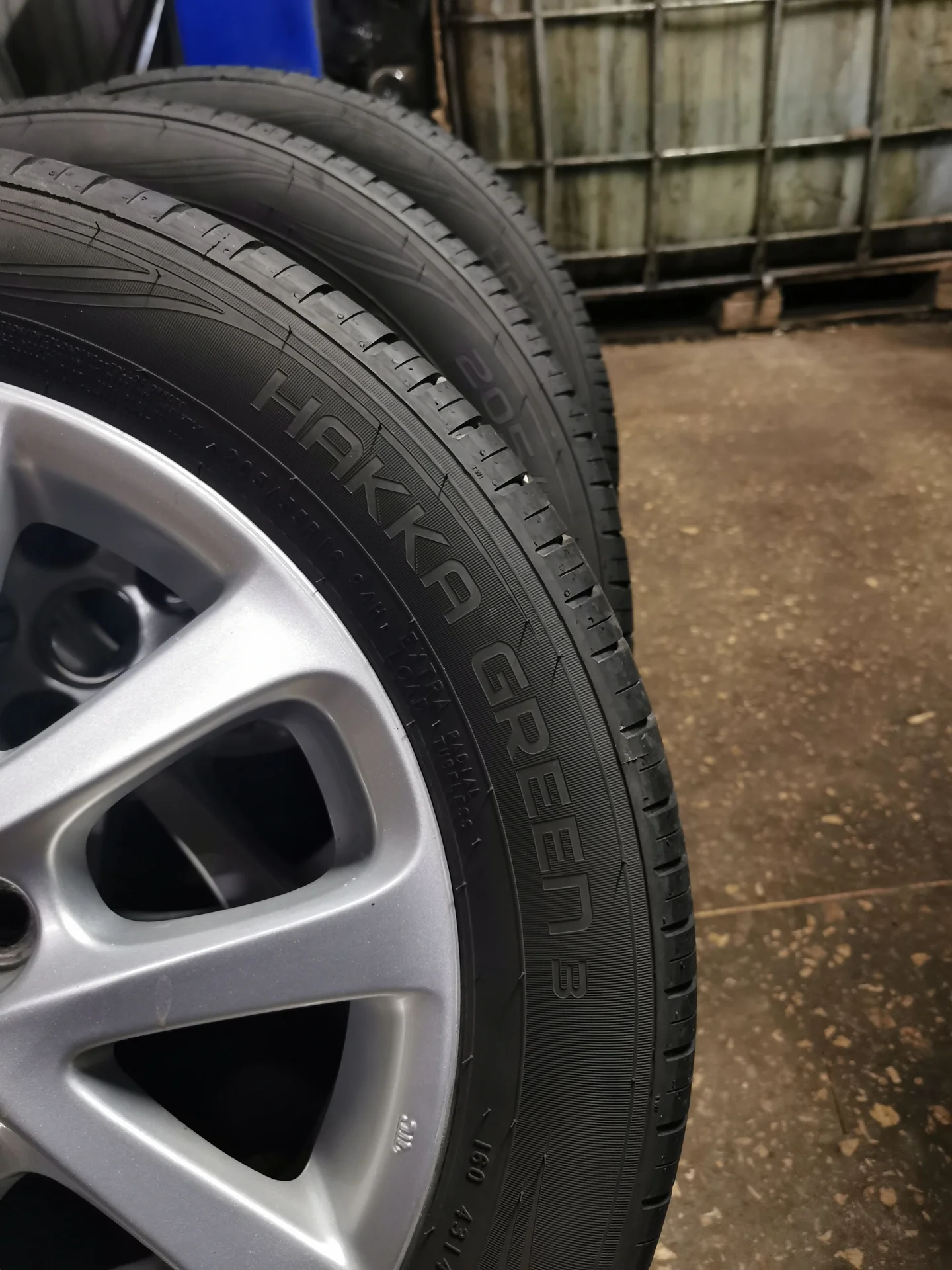 Nokian Hakka Green 3 / Mazda - 205/55 R16 - миниатюра 2