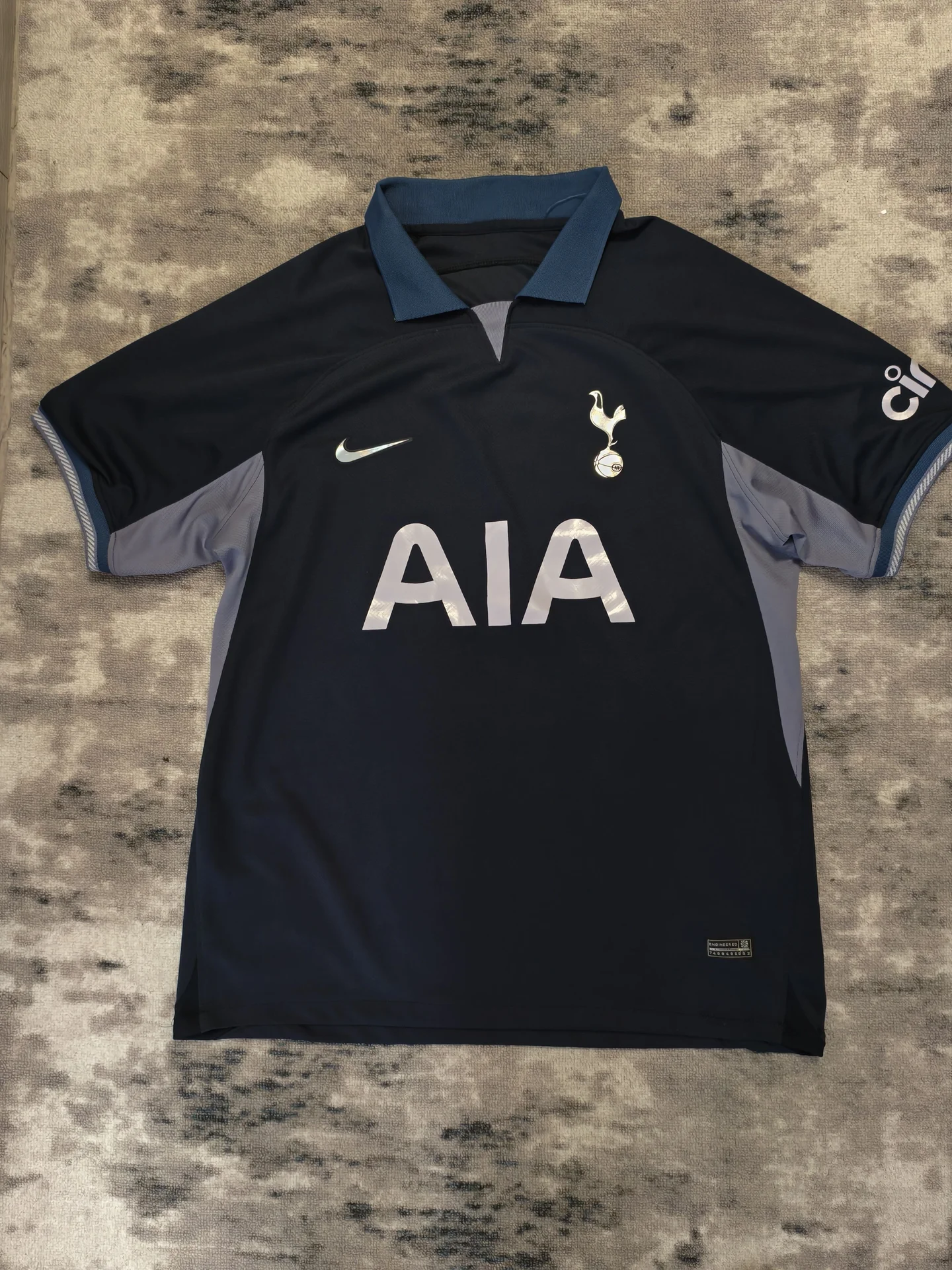 Футбольная форма Tottenham Hotspur FC - изображение 1