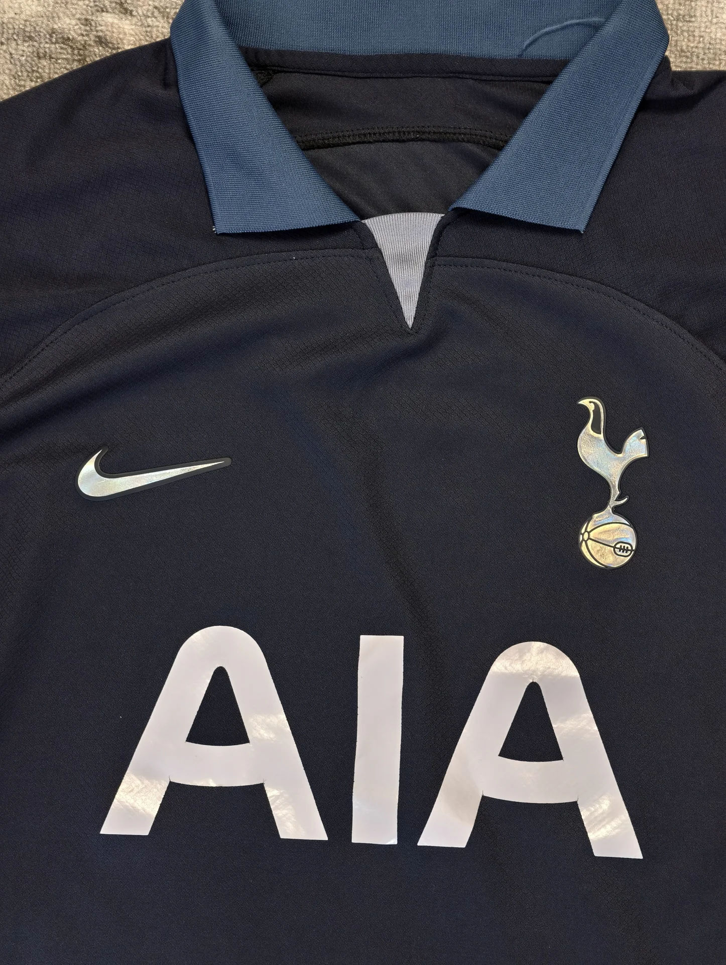 Футбольная форма Tottenham Hotspur FC - миниатюра 3