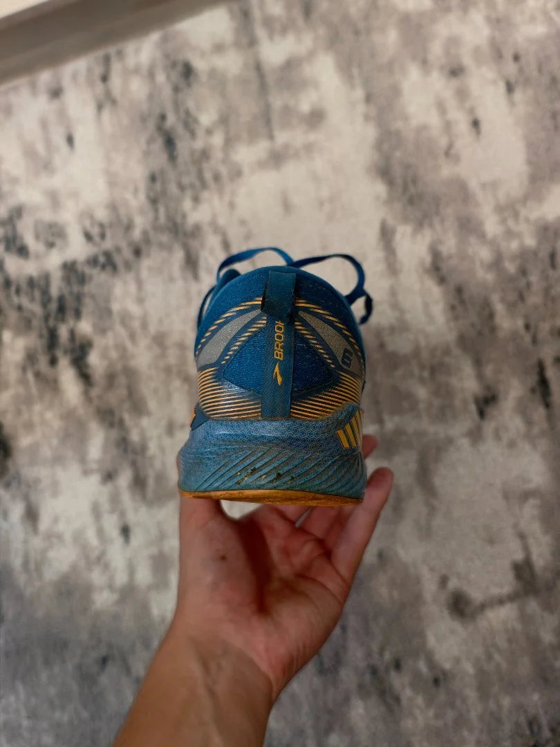 Беговые спортивные кроссовки Brooks оригинал - миниатюра 9