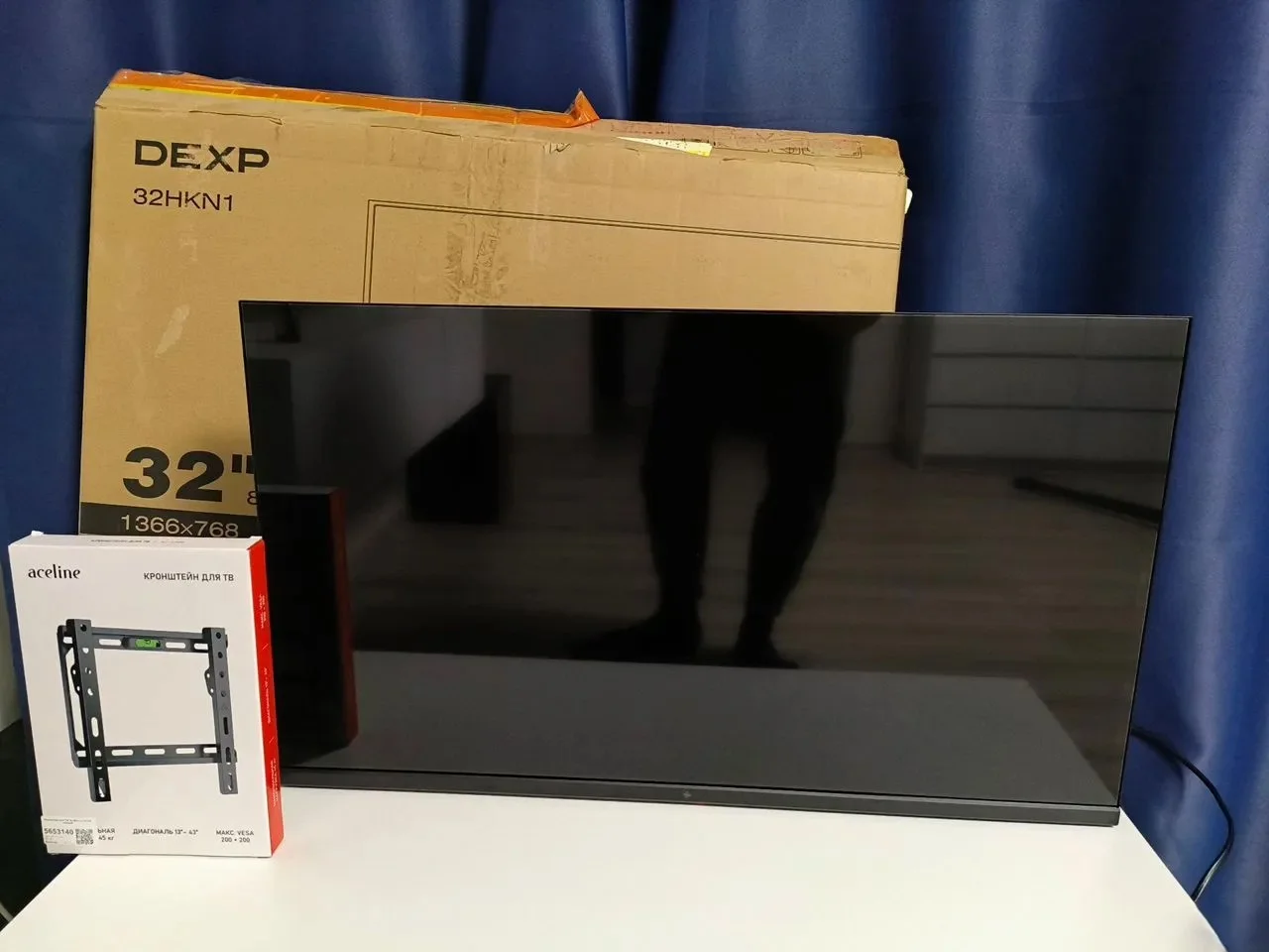 Телевизор dexp 32"(81см) с кронштейном - миниатюра 2