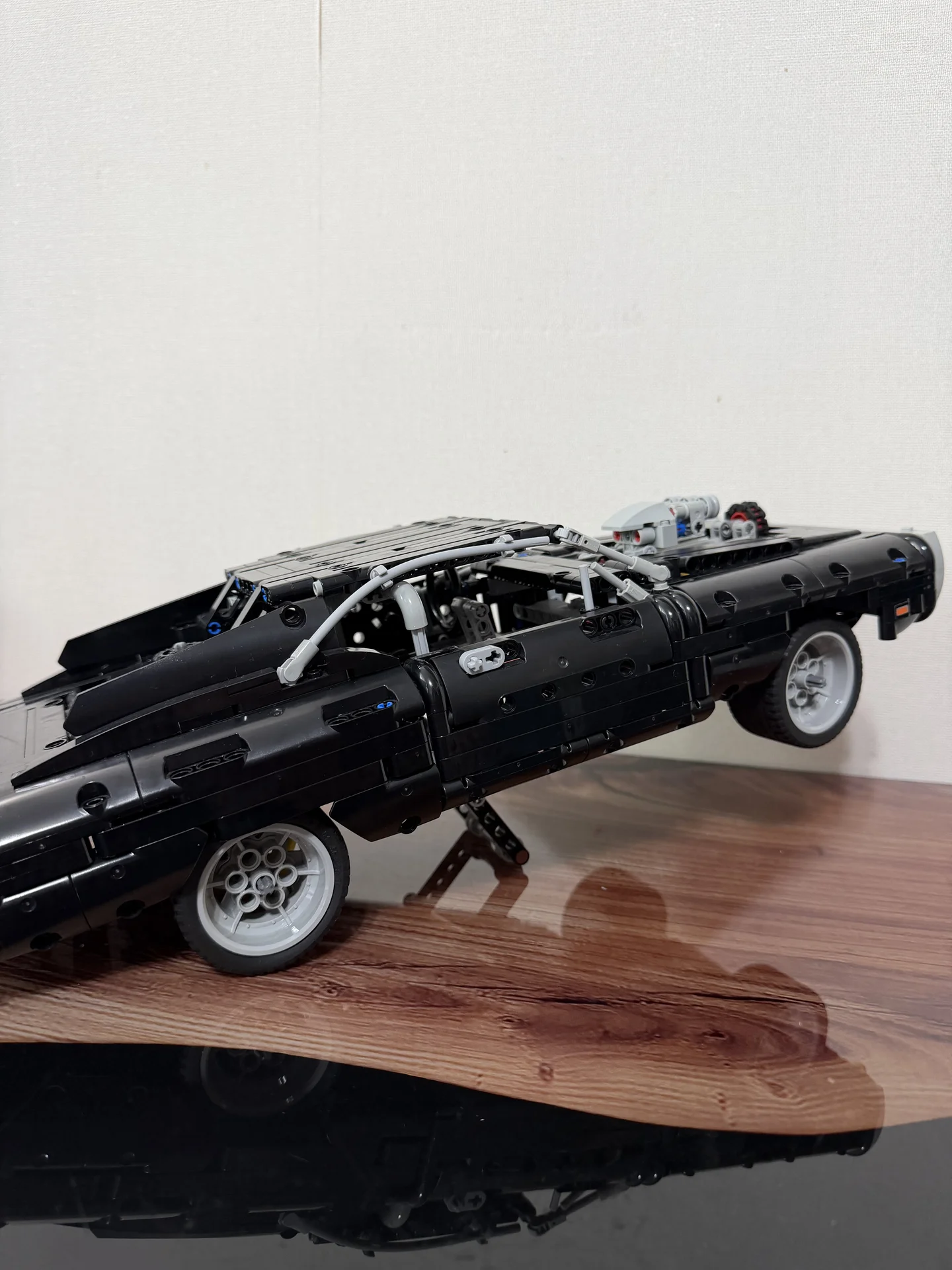 Lego technic Dodge Charger оригинал - изображение 1