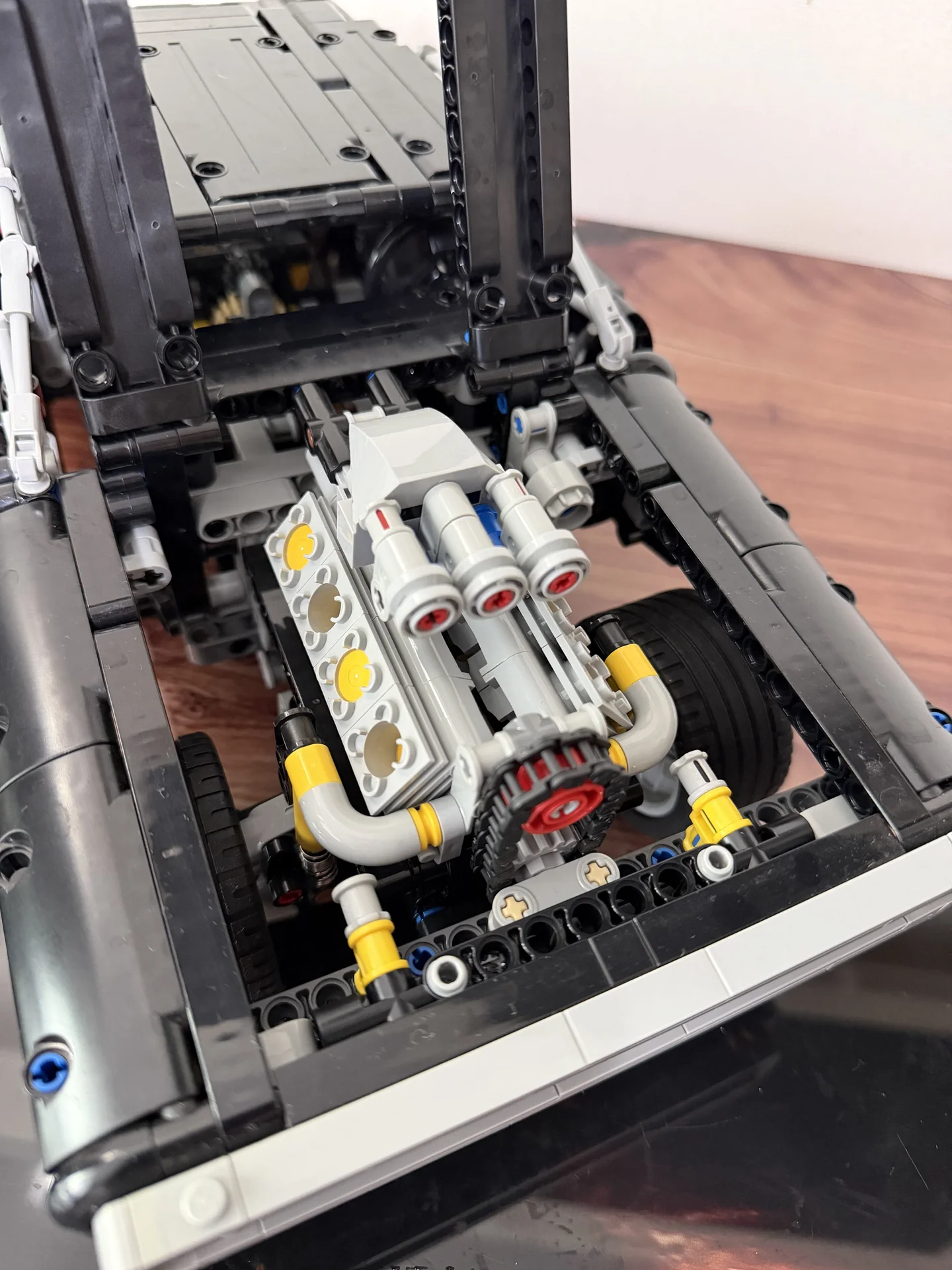 Lego technic Dodge Charger оригинал - миниатюра 5