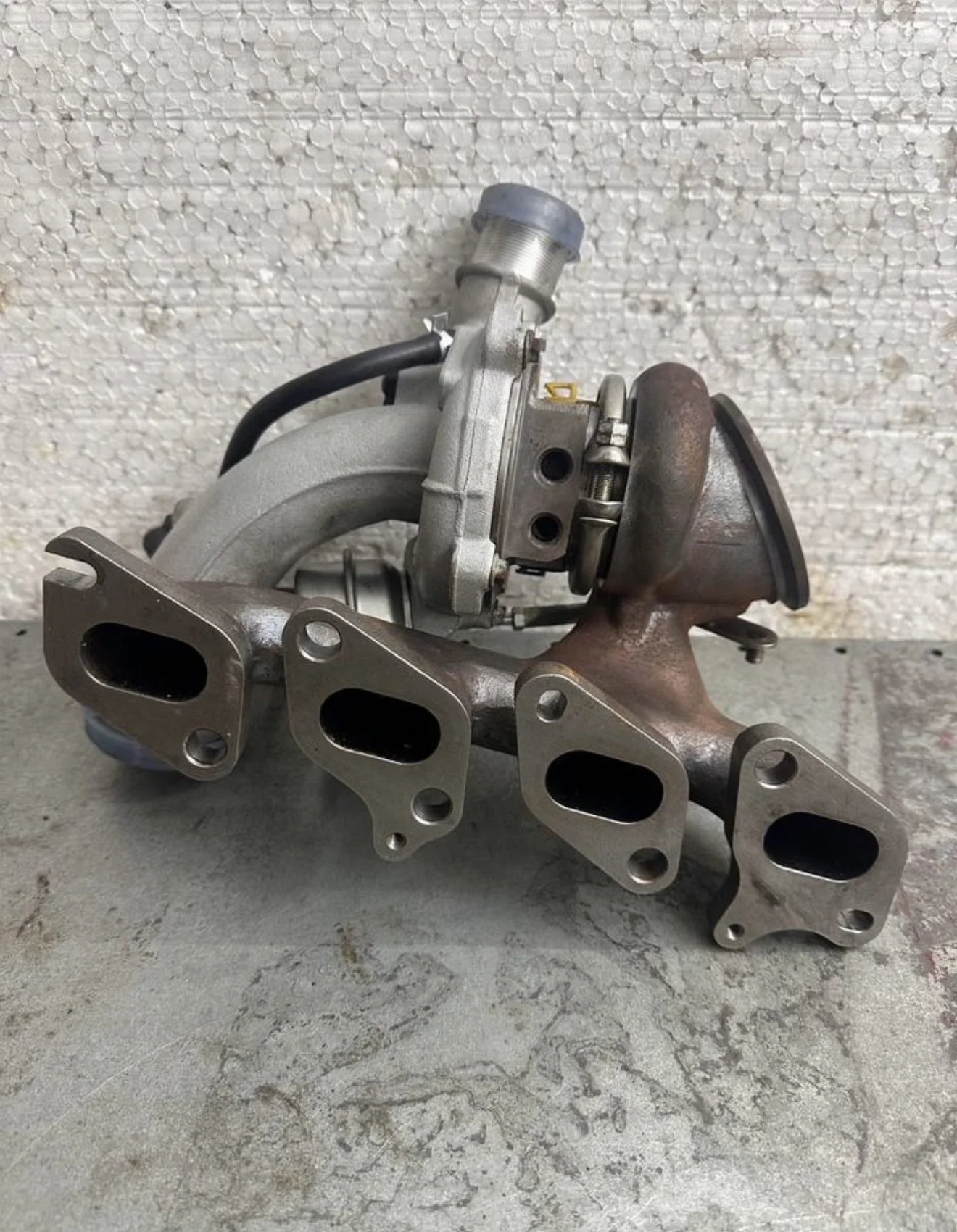 Корпус турбины GM OPEL 1.4 A14NET - изображение 1