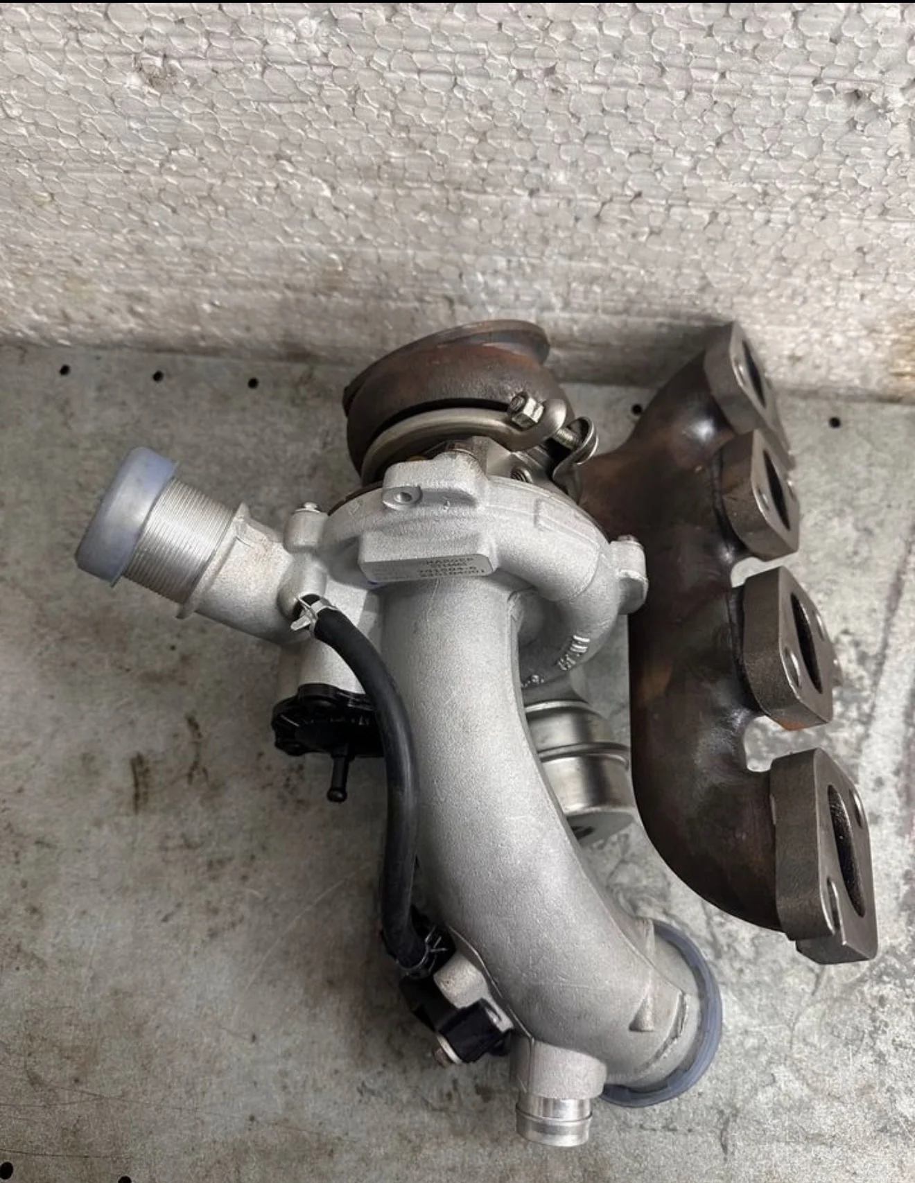 Корпус турбины GM OPEL 1.4 A14NET - миниатюра 2