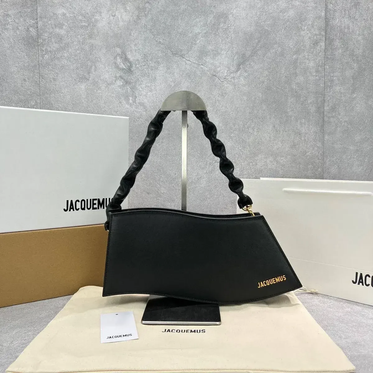 Сумка Jacquemus черная - миниатюра 2