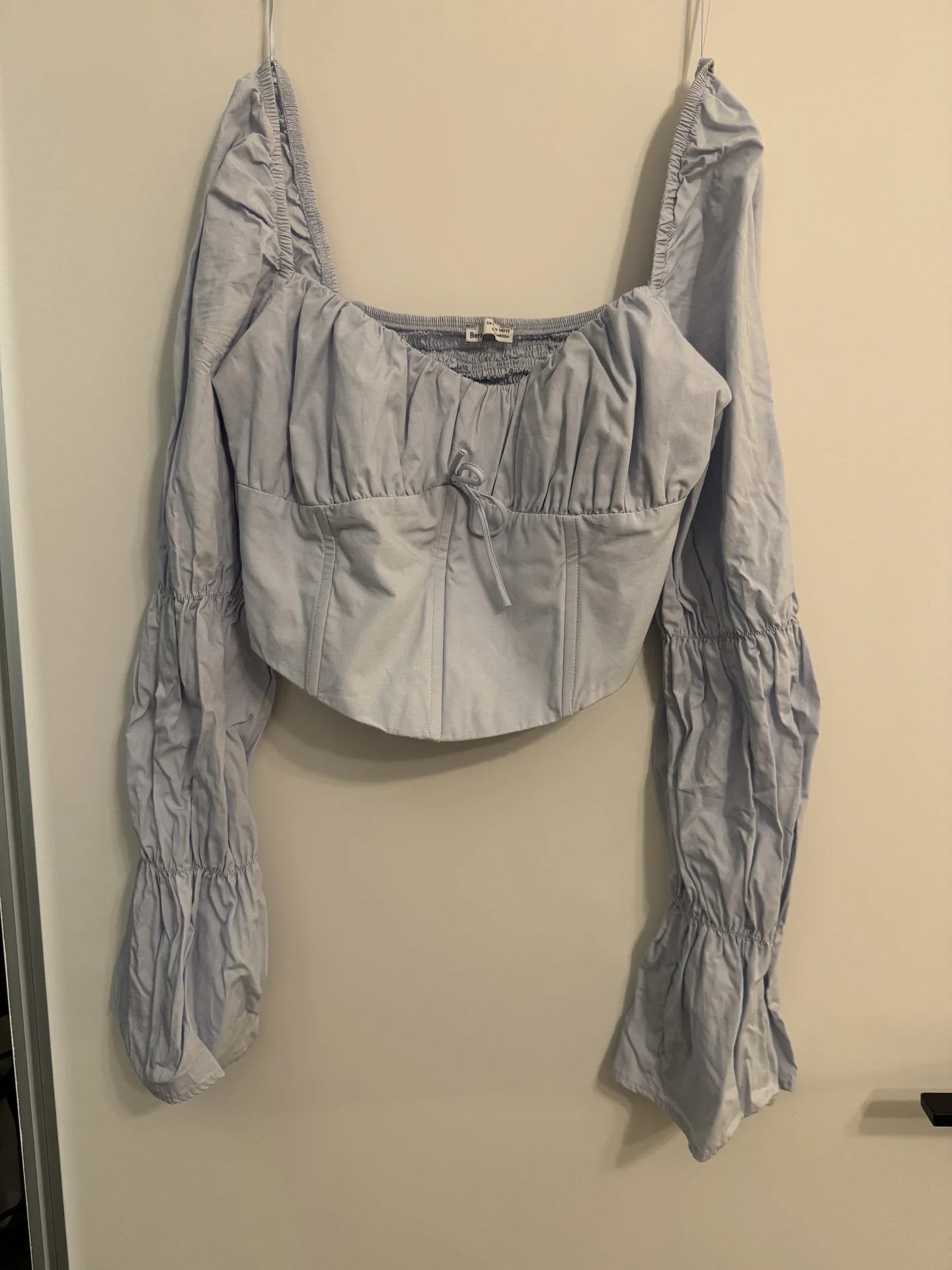 топ корсетного типа из bershka - изображение 1