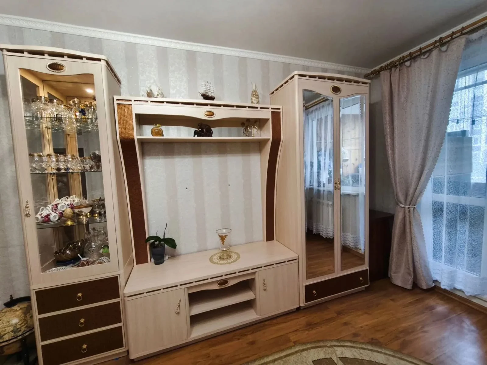 Продается трехкомнатная квартира - миниатюра 6