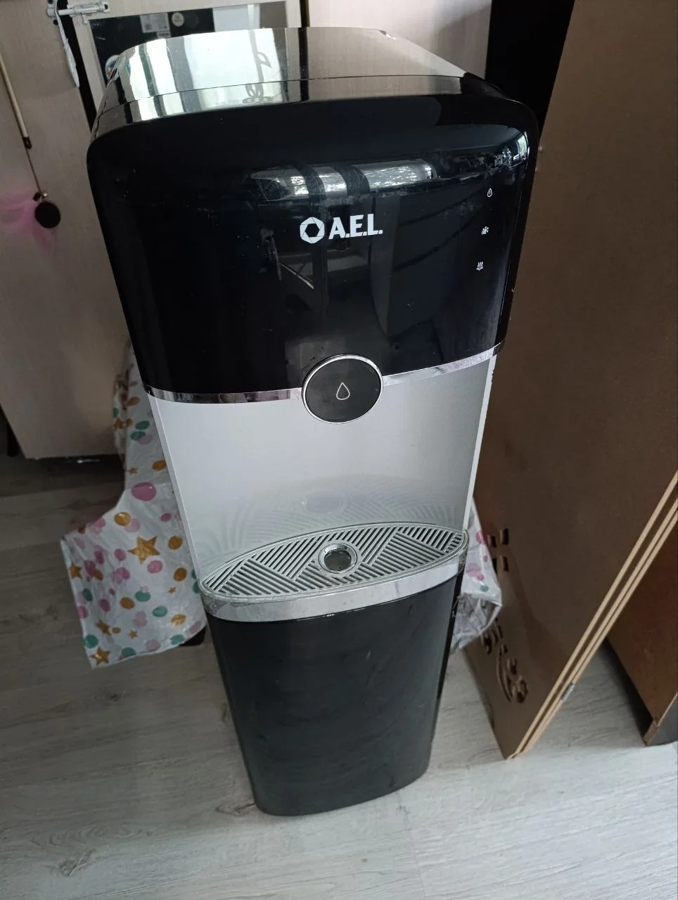 Кулер для воды AEL 770a - изображение 1