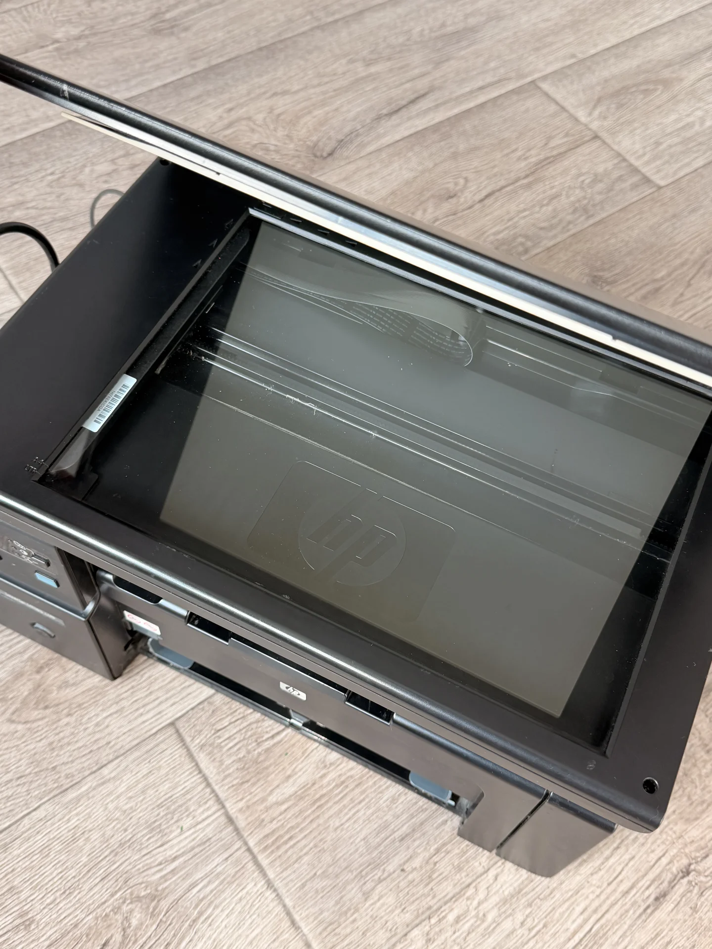 Принтер-сканер HP LaserJet M1132 MFP - миниатюра 2