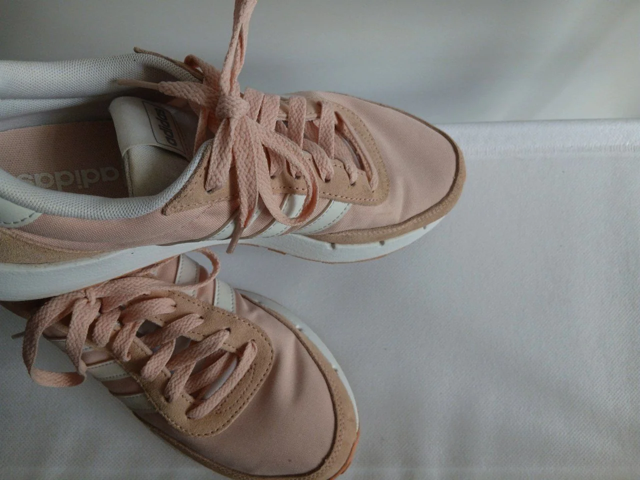 Кроссовки adidas женские 39 - миниатюра 4