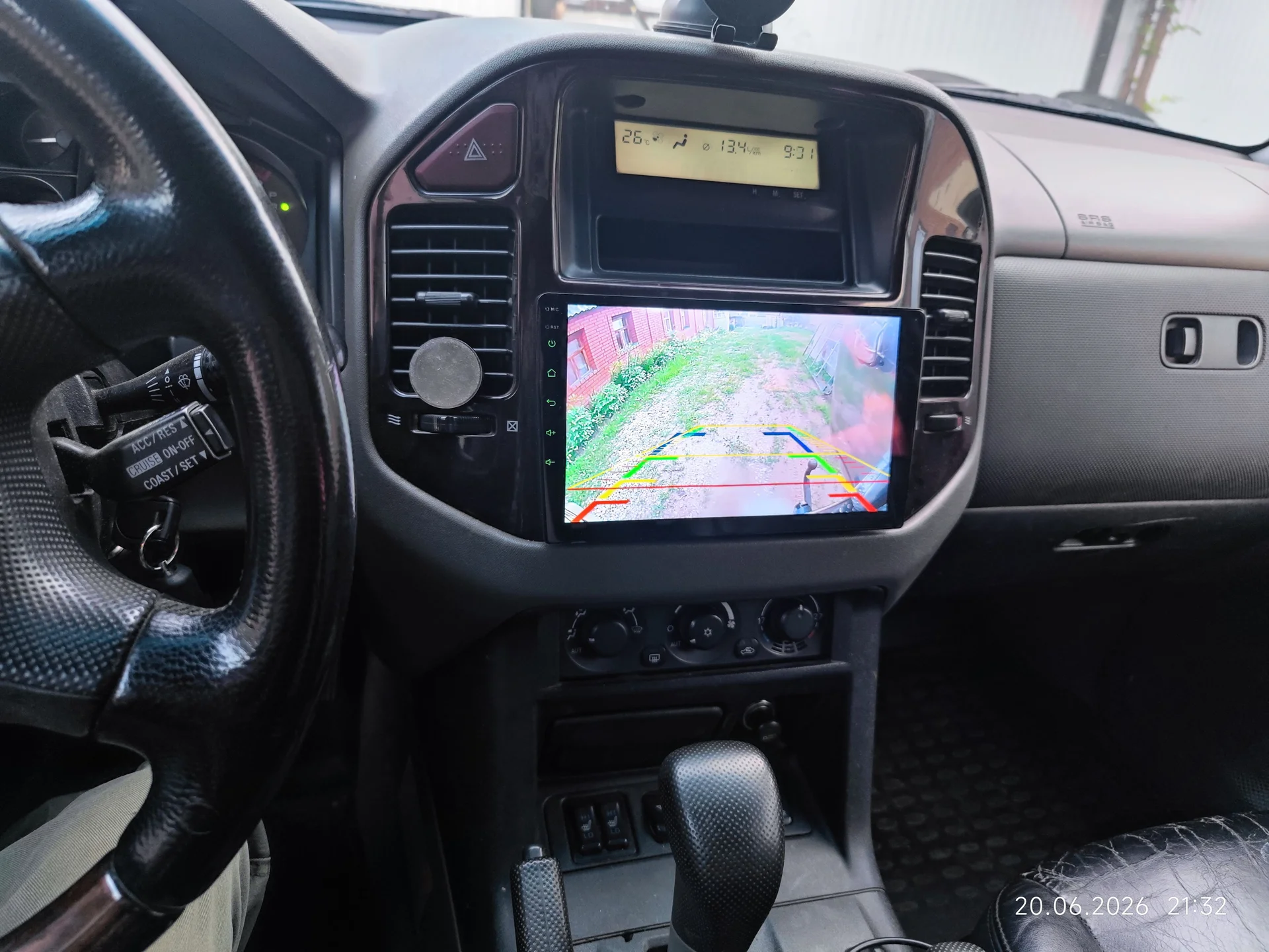 Mitsubishi Pajero 3 - миниатюра 2