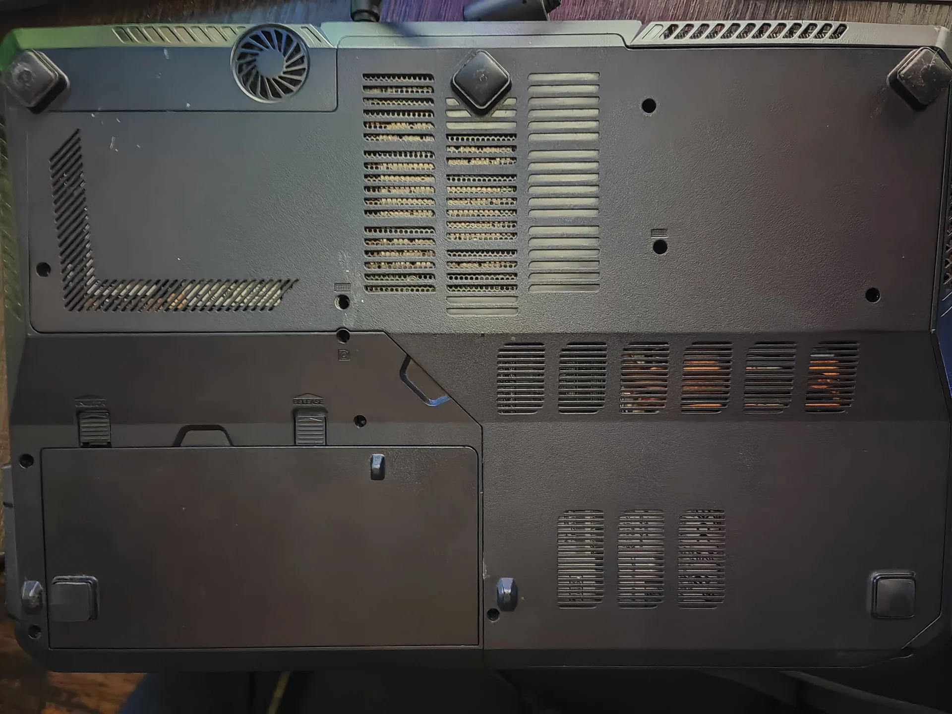 Игровой ноутбук MSI Dominator Pro - миниатюра 5