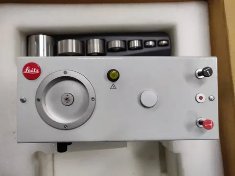 Твердомер Leica