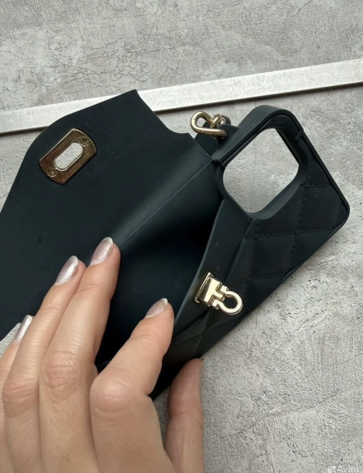 Чехол на iPhone 12 Pro Max - миниатюра 3
