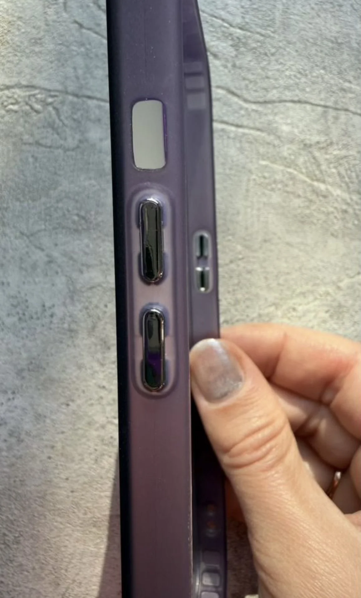 Чехол на iPhone 13 - миниатюра 7