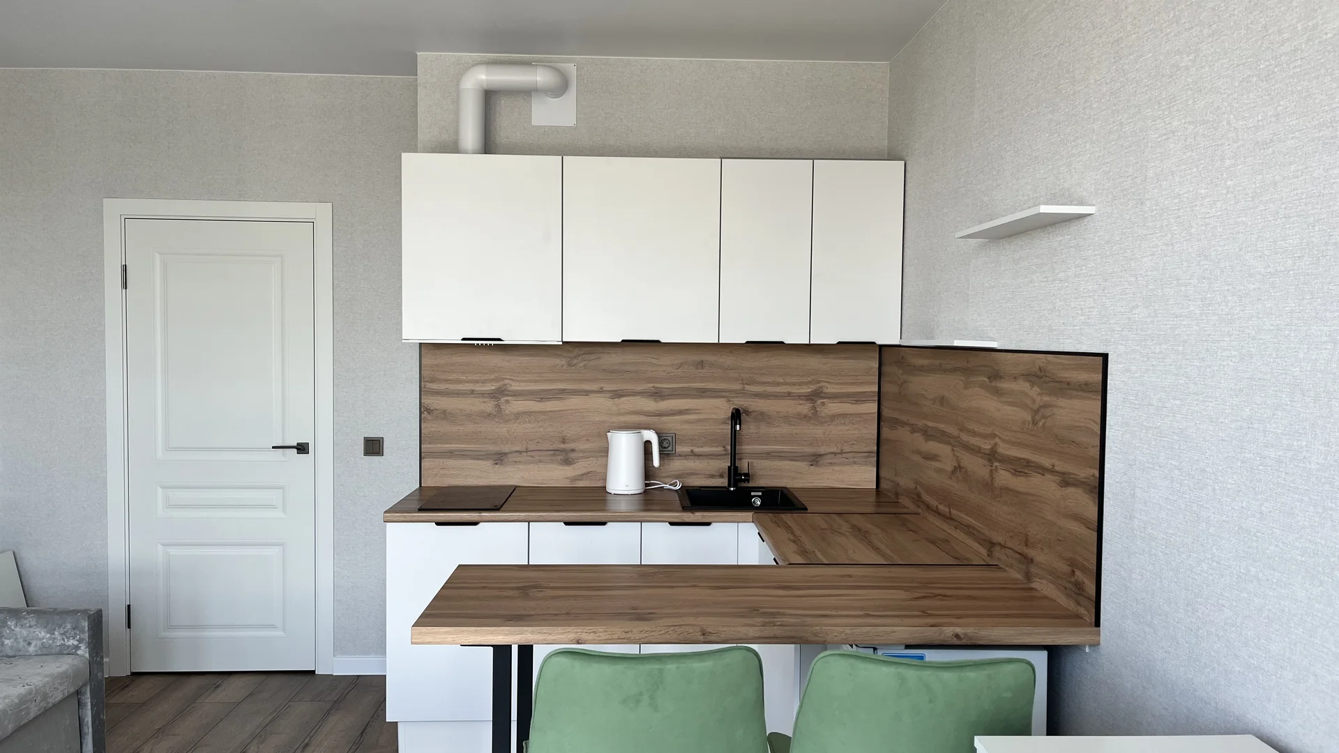 Квартира-студия 26,5 м2 - миниатюра 3