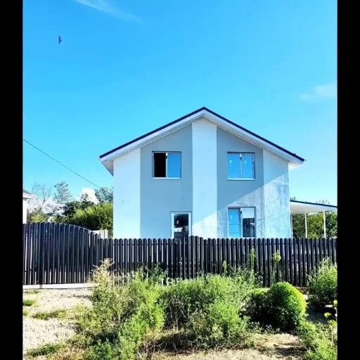 Дом в новом строящемся коттеджном поселке