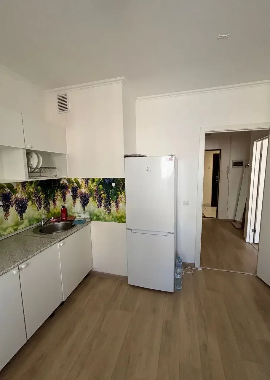 Сдам 1к.кв,метро Девяткино-17м/пешком за 23000руб. - миниатюра 5