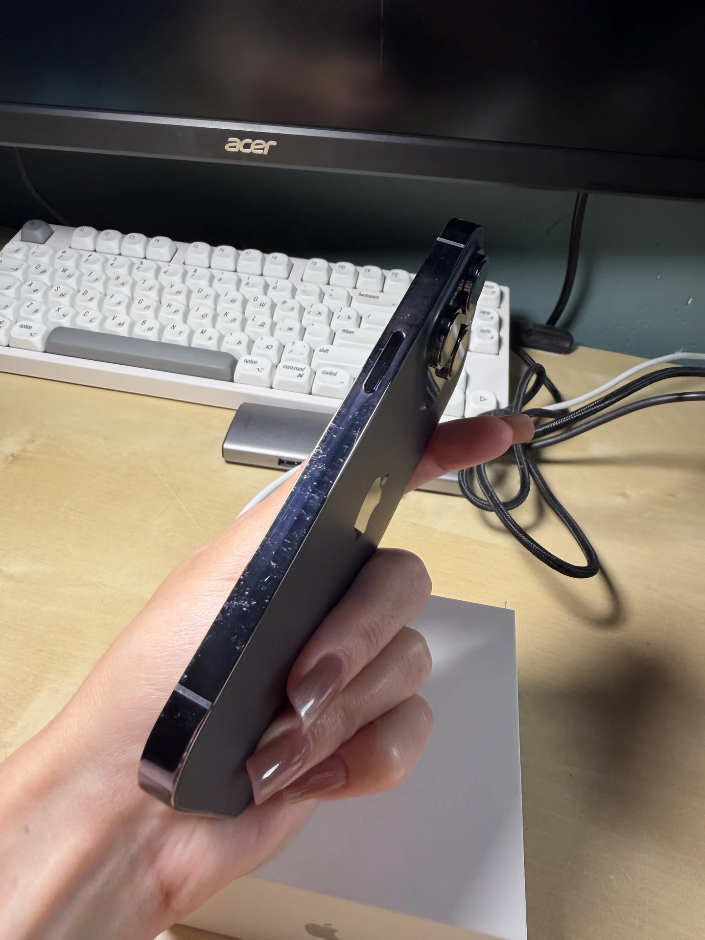 Iphone 14 pro 128 GB sim+esim (+airpods 1 pro) - миниатюра 3