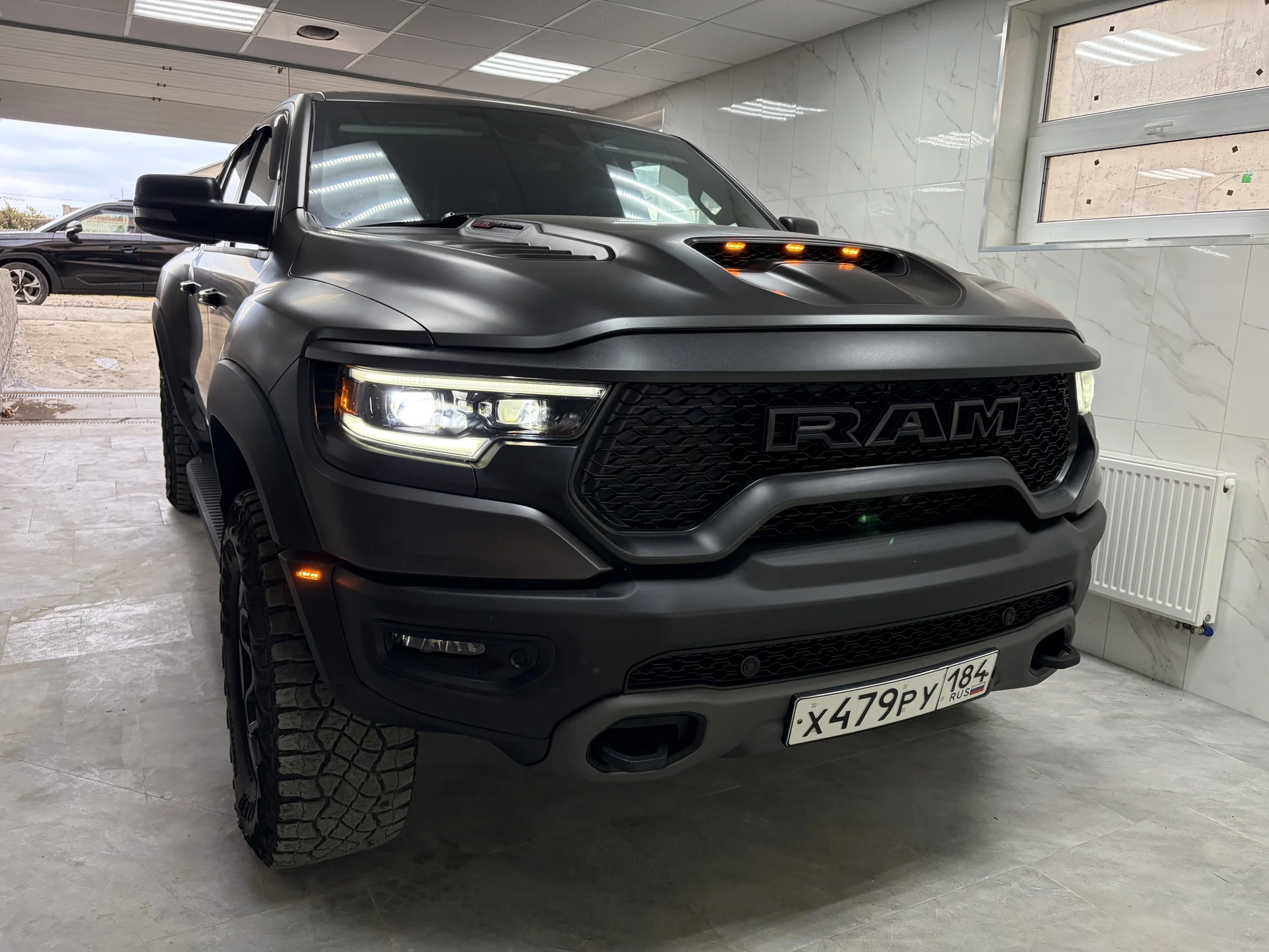 Dodge RAM 1500 TRX - миниатюра 4