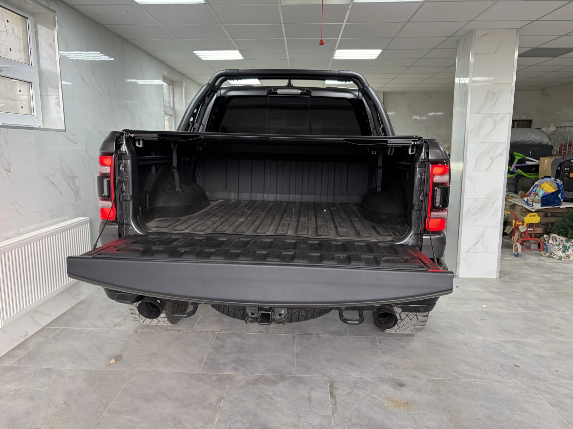 Dodge RAM 1500 TRX - миниатюра 11