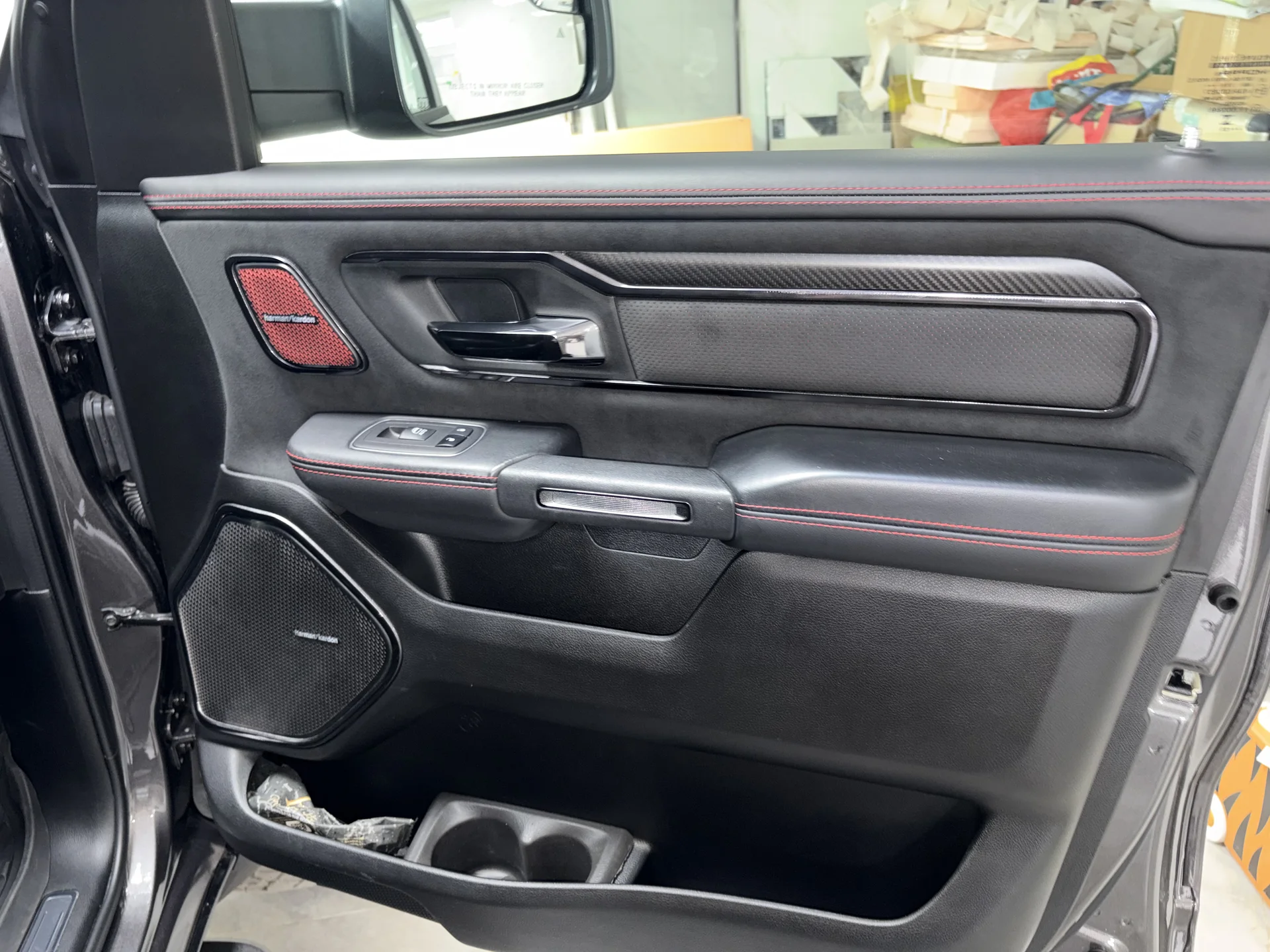 Dodge RAM 1500 TRX - миниатюра 16